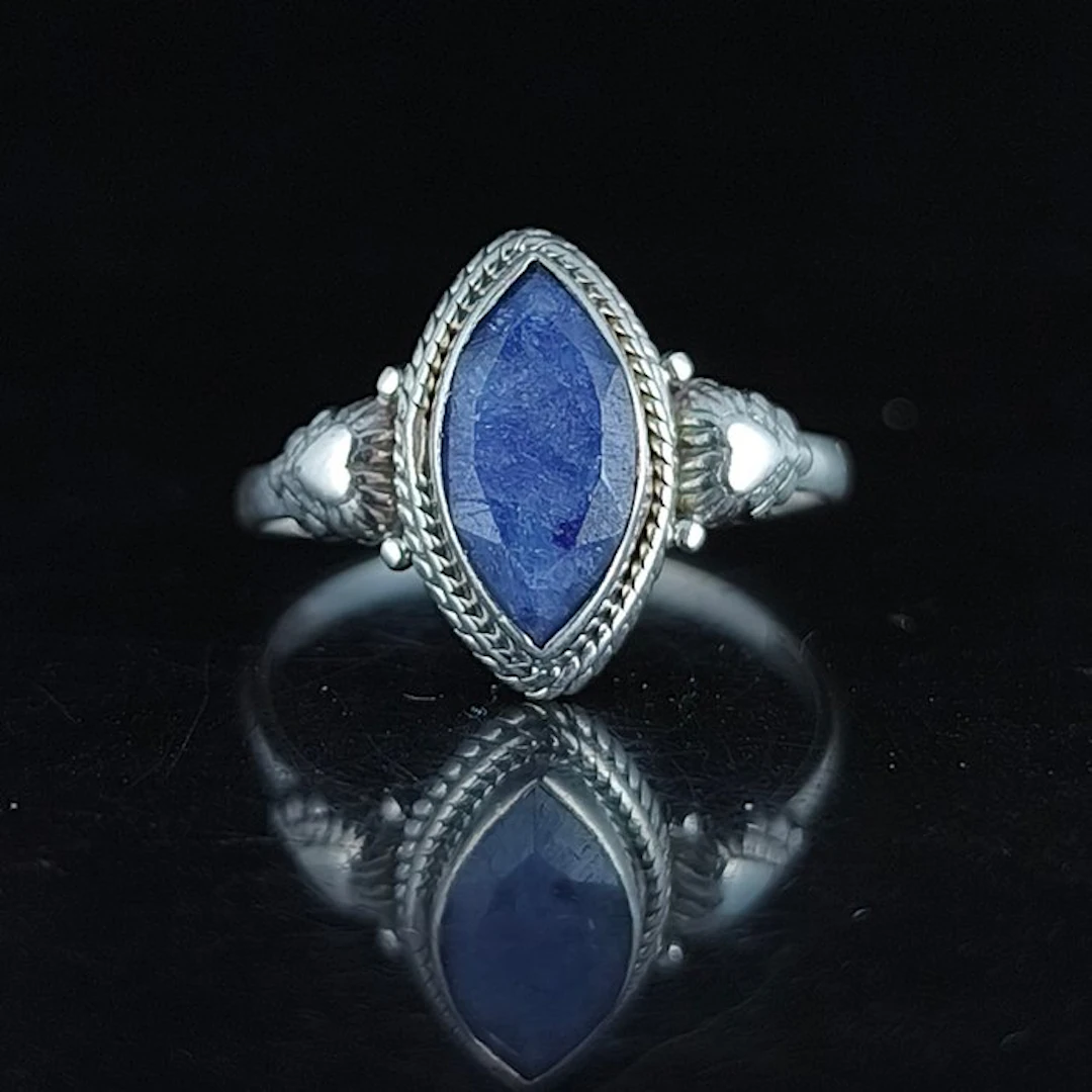 Sapphire - Silver - Amulet ring - Peace of mind and clarity
