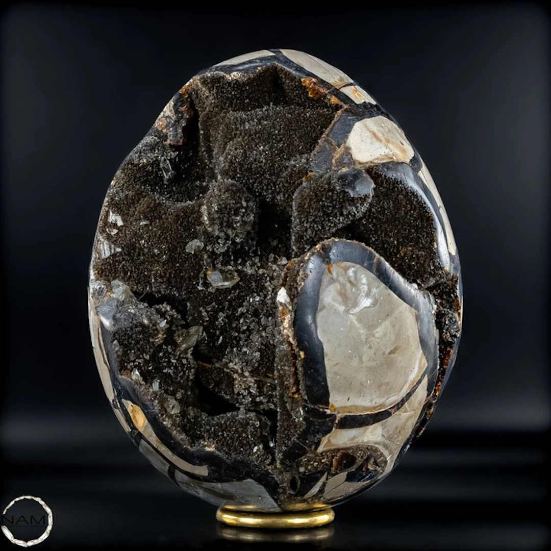 Natural septarian nodules in an egg shape – Powerful earth structure- 3552.19 g