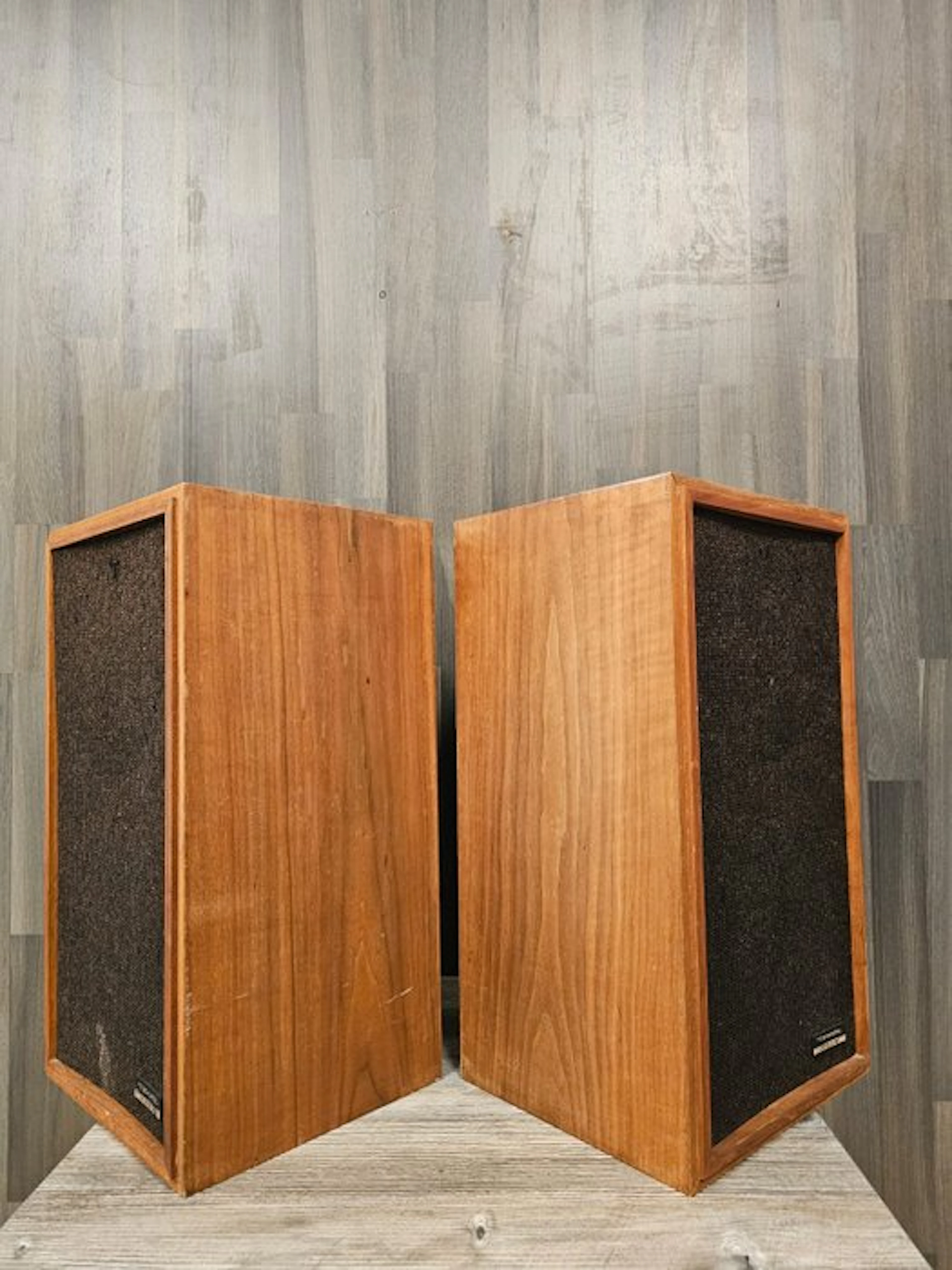 Realistic - Optimus 2B Speaker set