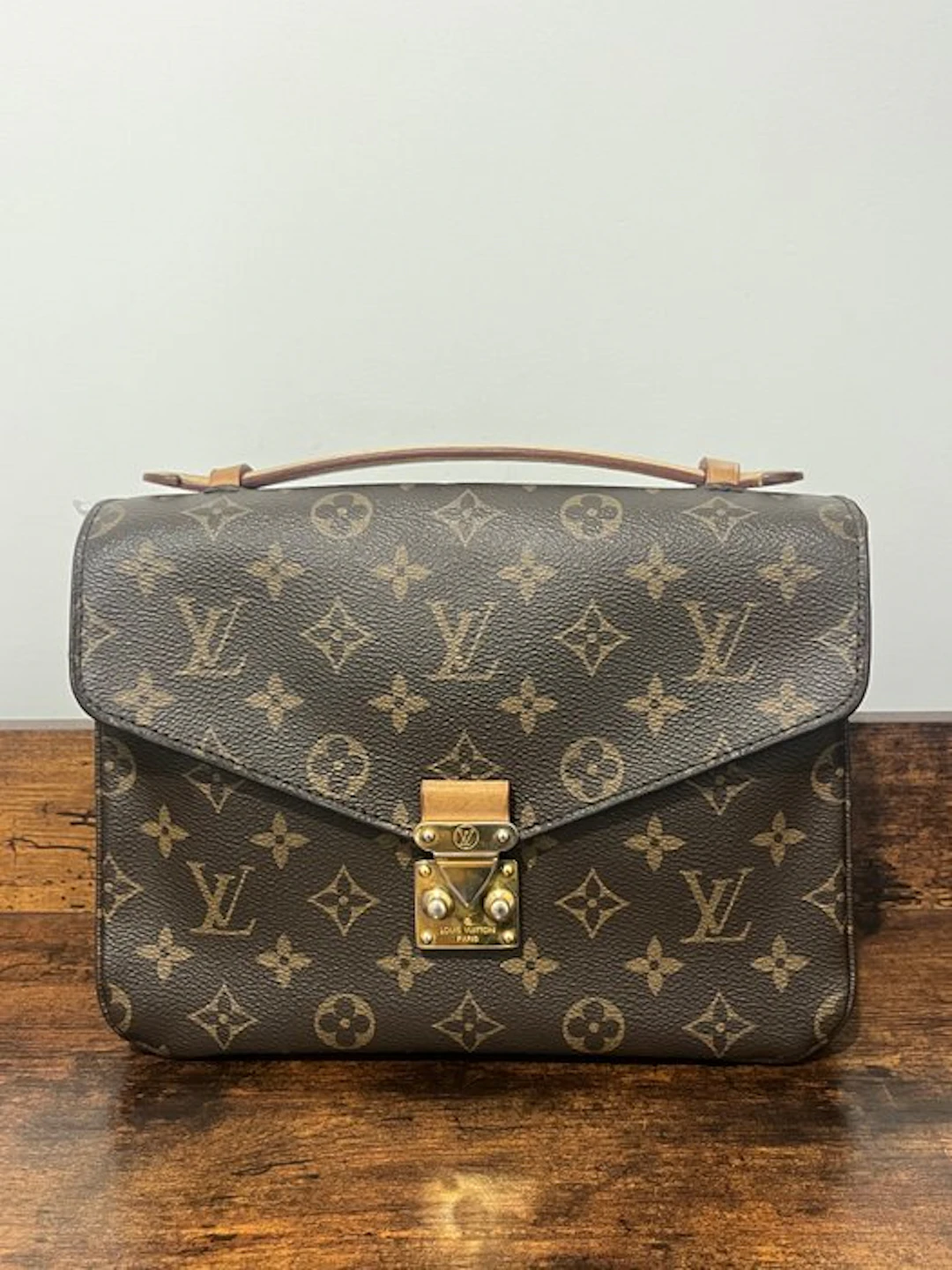Louis Vuitton - Metis - Handbag