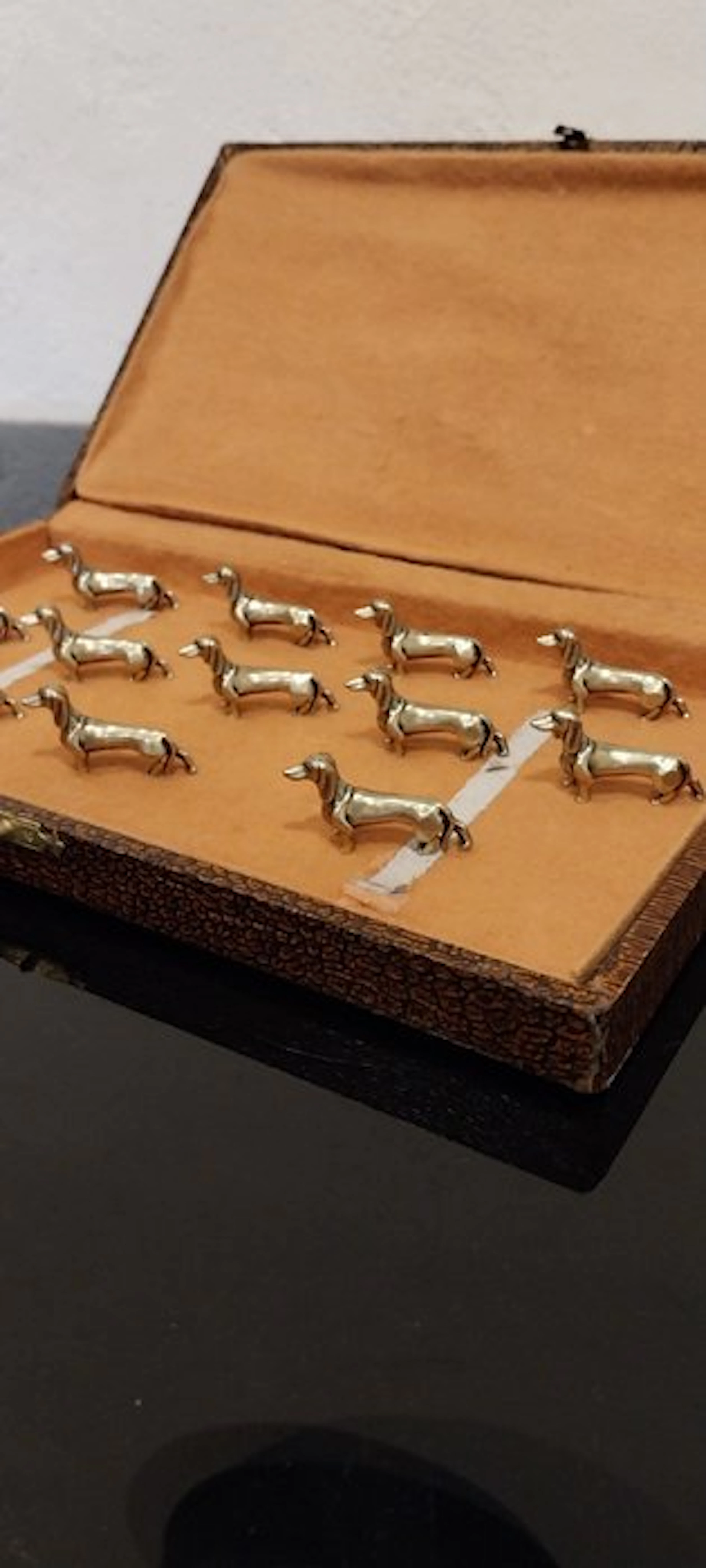 Knife rest (12) - Fox terrier - Gilt brass