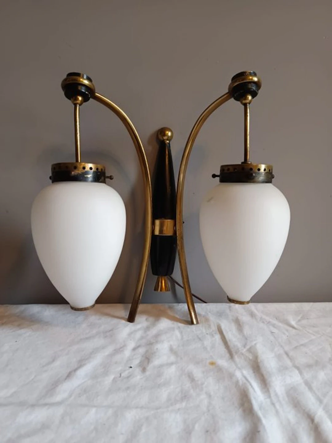 Wall lamp - Opaline glass