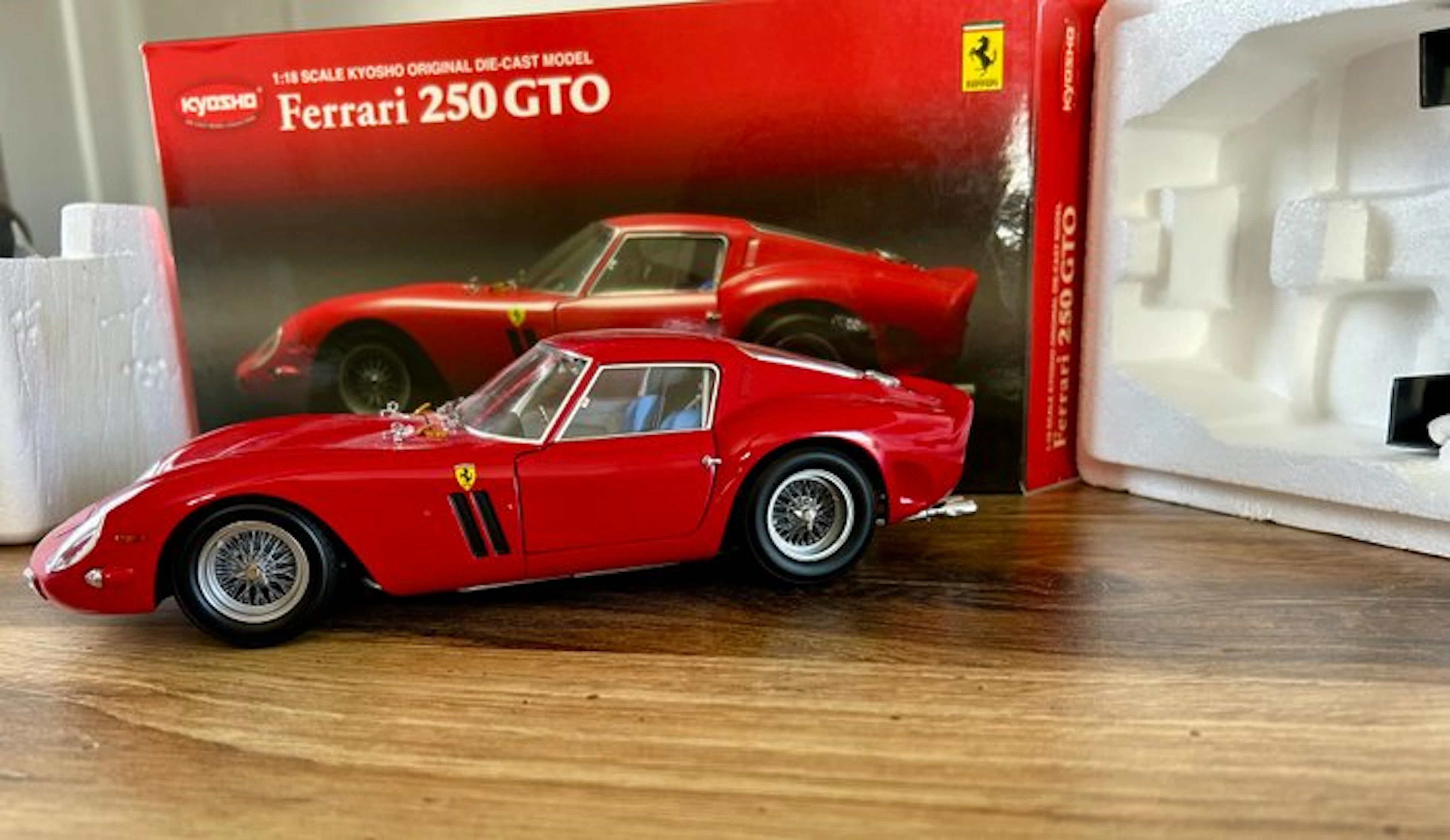 Kyosho 1:18 - Model car - Ferrari 250 GTO - Kyosho...