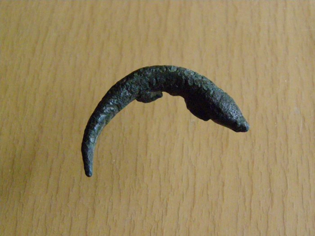 Gold weight - Pangolin - Proverb - Abrammuo - Mrammuo - Akan