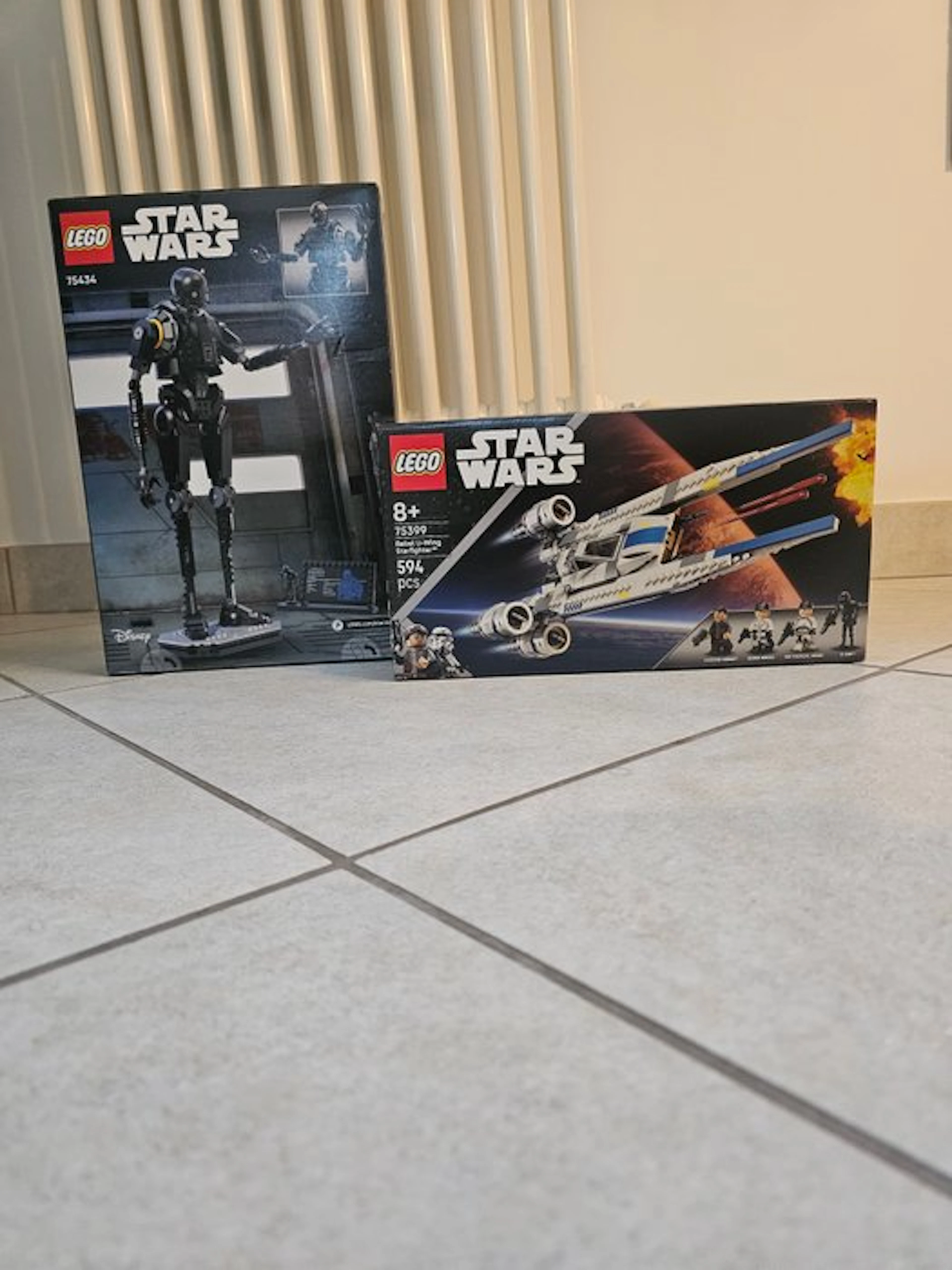 LEGO Set - Star Wars - Rebel U-wing Starfighter; K-2SO