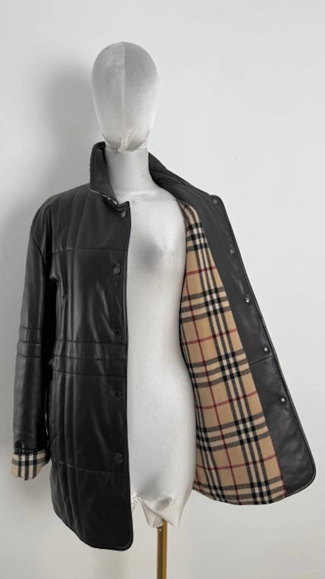 Burberry - Fur coat