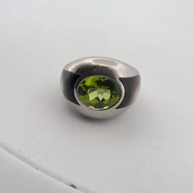 Mauboussin - Ring - ALOHA - 18 kt. White gold Peridot
