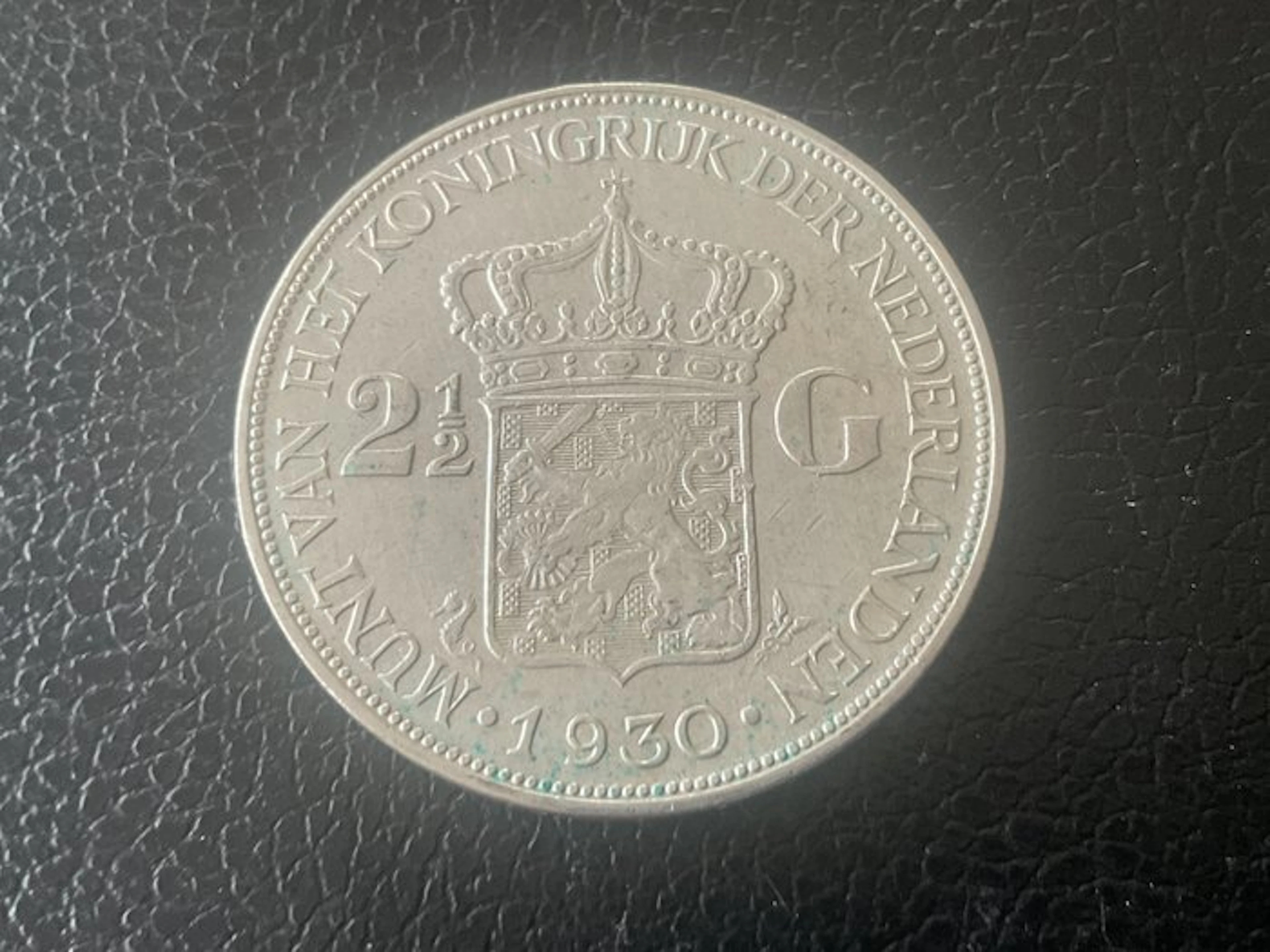Netherlands. Wilhelmina. 2 1/2 Gulden 1930 (No reserve price)
