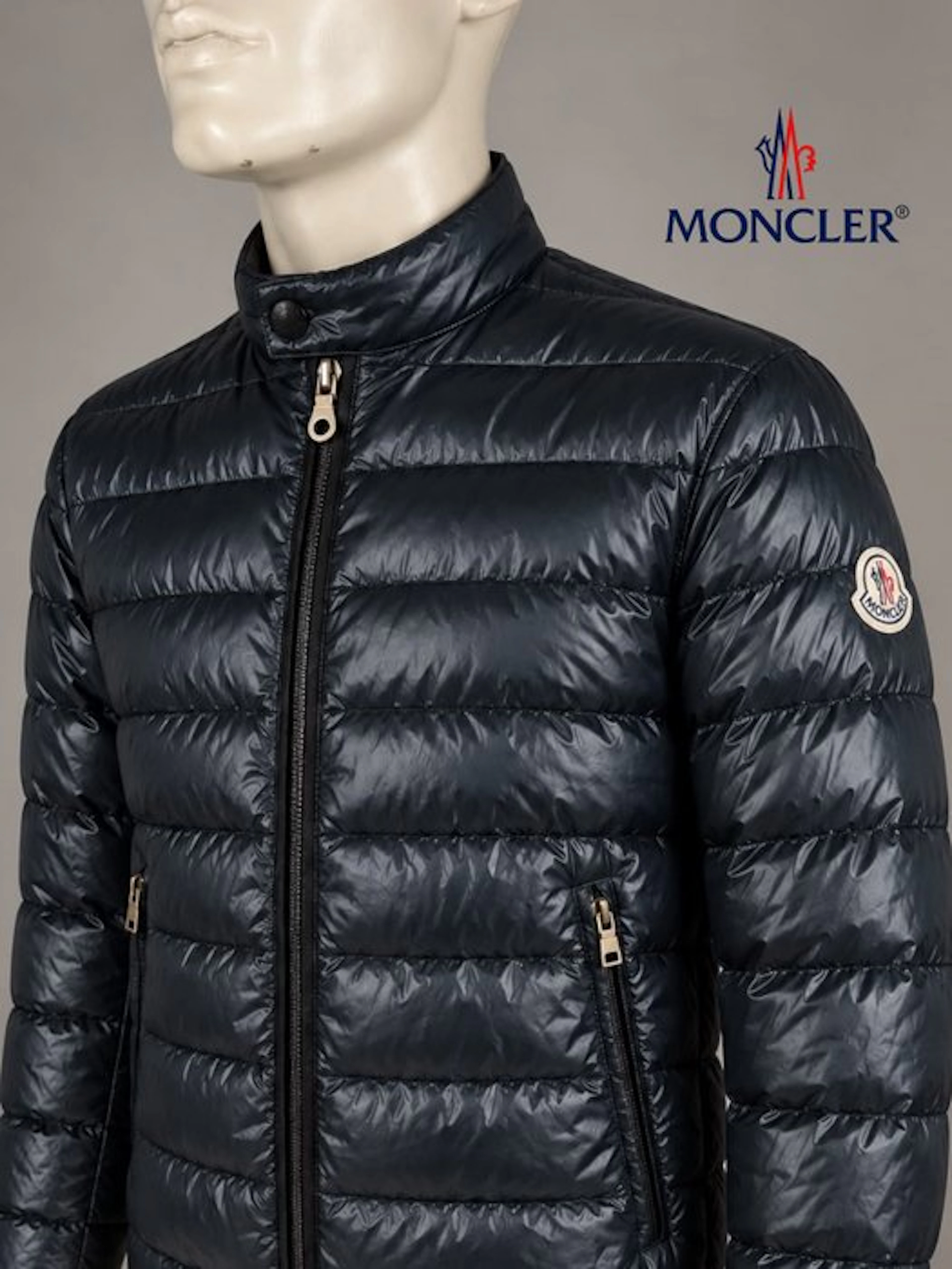 Moncler - Down jacket