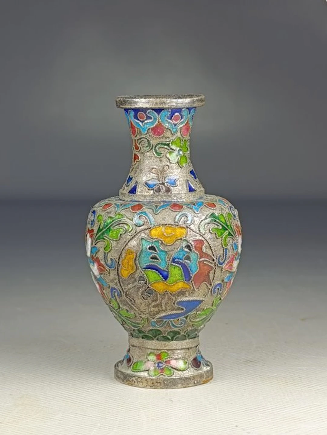 Vase - Silver / silver filigree