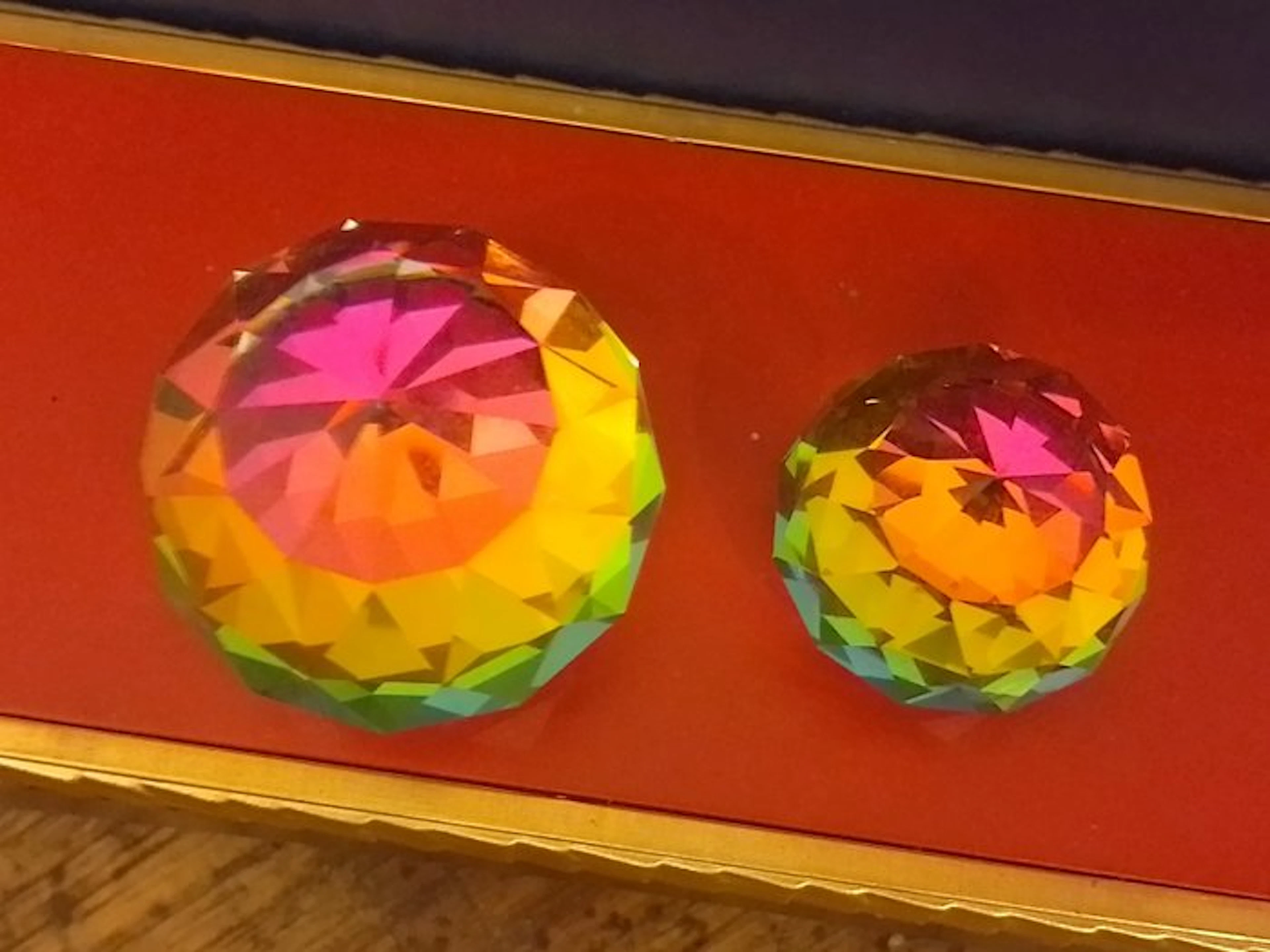 Swarovski - Figurine - Peperweights Rainbow (2) - Crystal