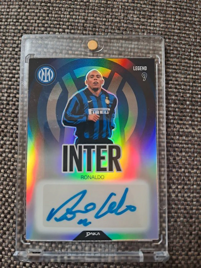 RONALDO IL FENOMENO Inter DAKA Legend Autograph Card Auto 2/10 - 1 Card