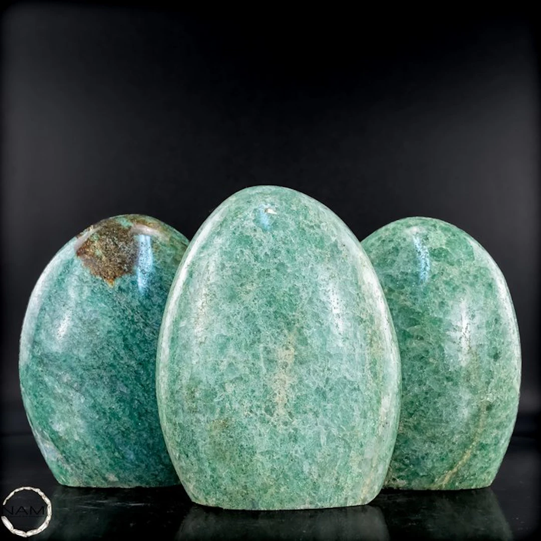 Green Aventurine – Harmonious Freeform Set with Natural Texture a bold