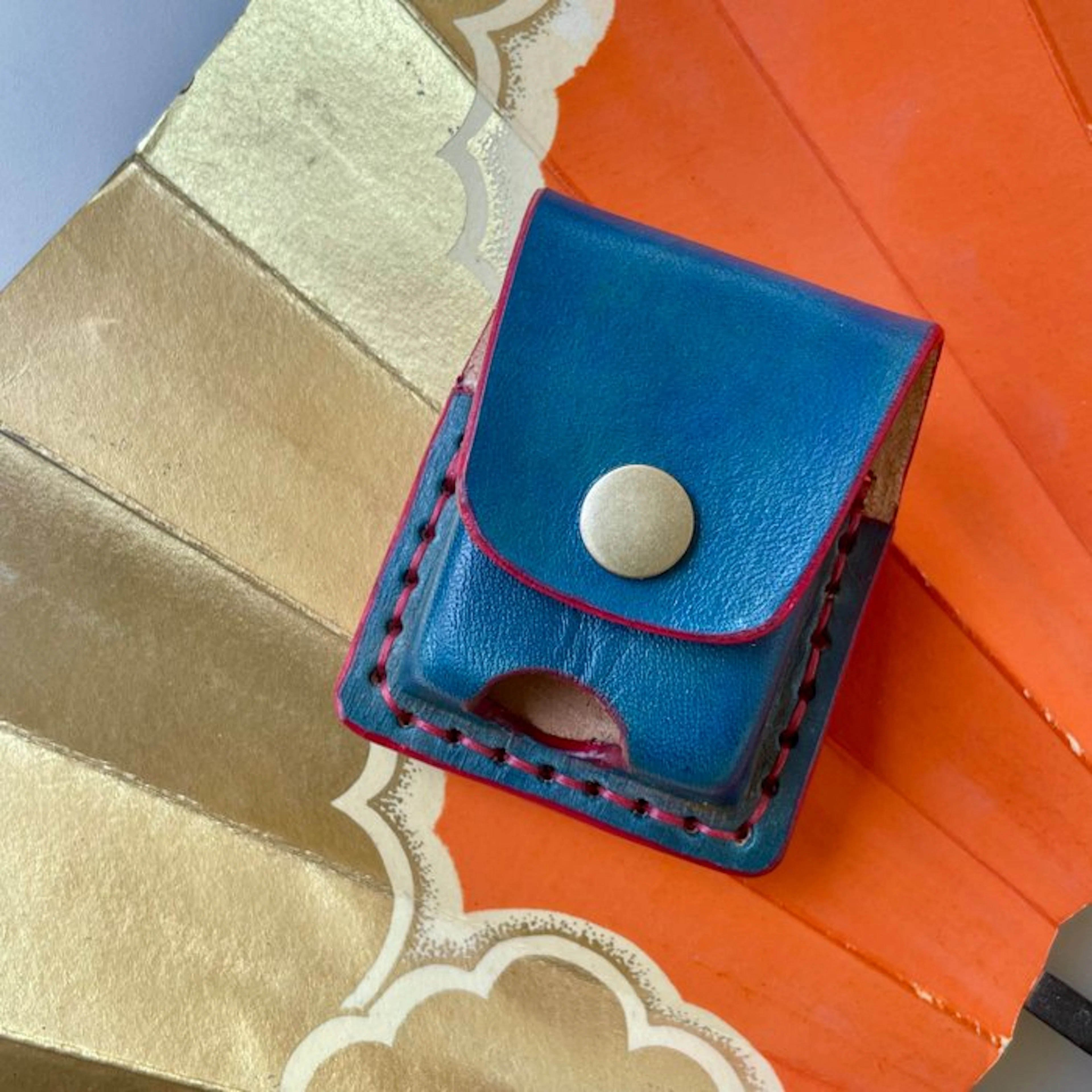 Zippo - Handmade Genuine leather ocean blue-red stitch...