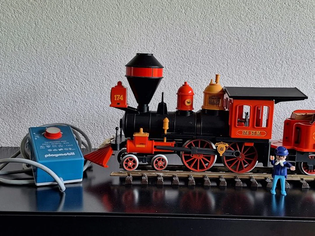 Playmobil G - Train set (1) - store display of an electric train -