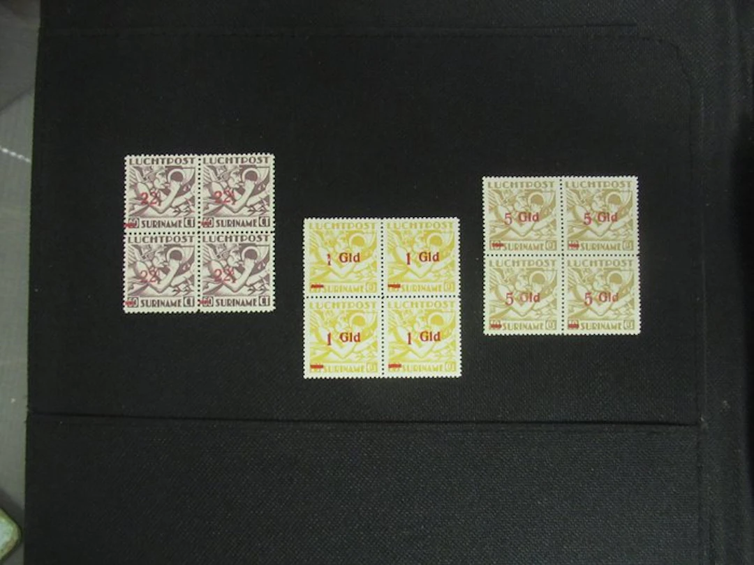 Suriname 1945 - Suriname airmail overprints in blocks of 4
