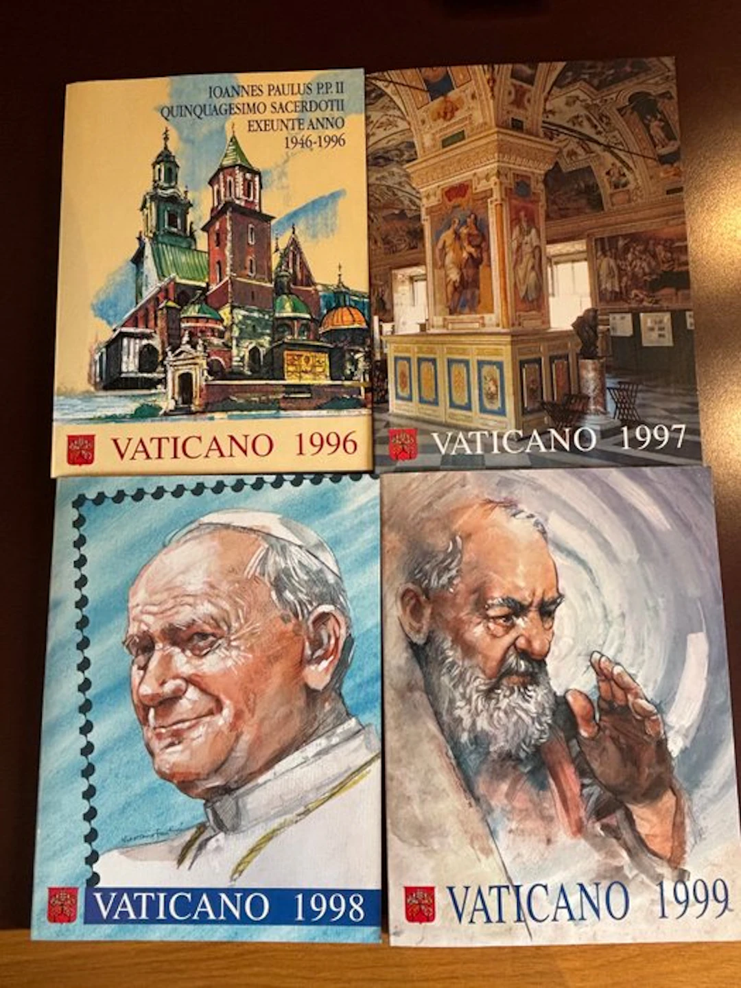 Vatican City 1996/1999 - 4x Stamp Book (96-97-98-99) published by UFN
