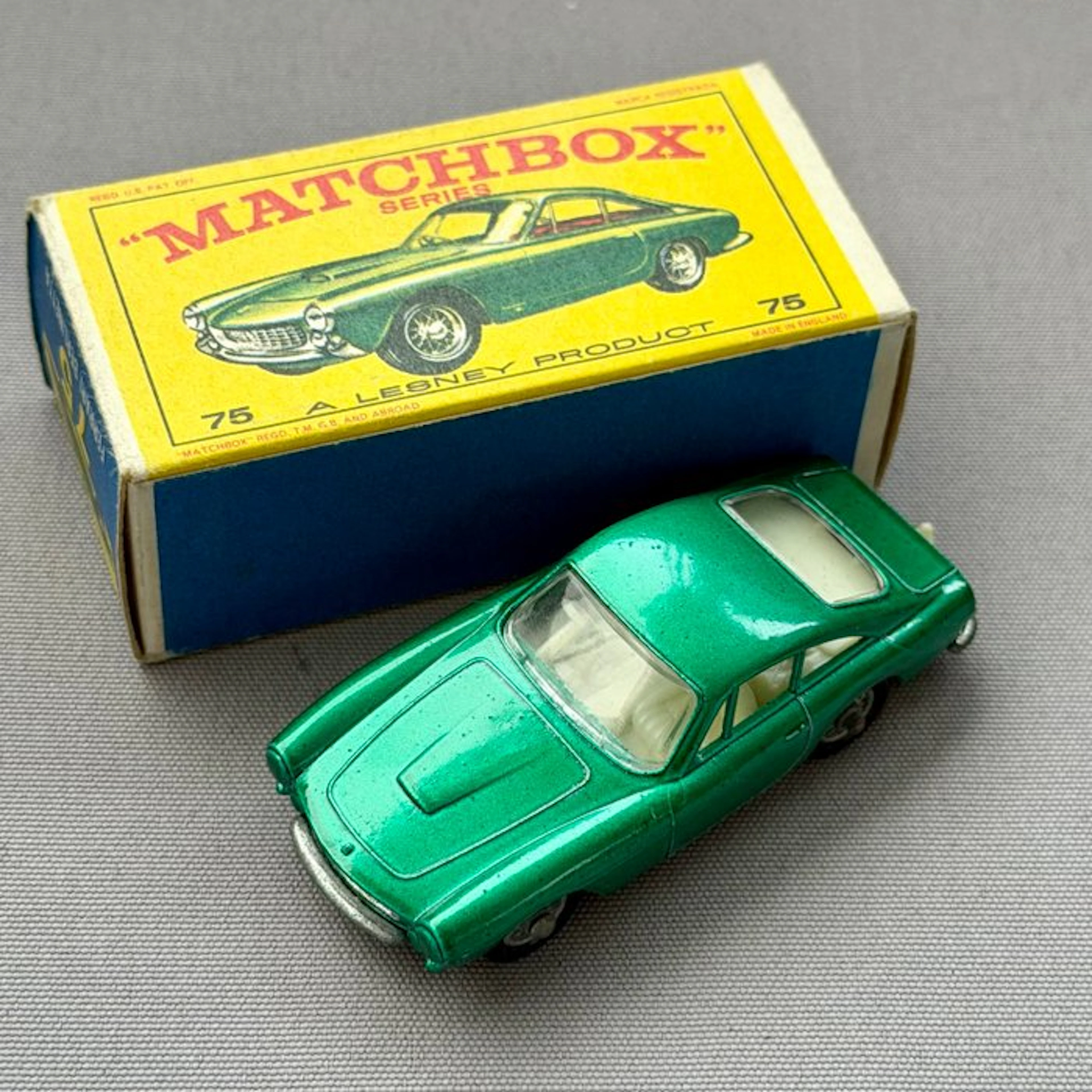 Matchbox - Model car - Ferrari Berlinetta
