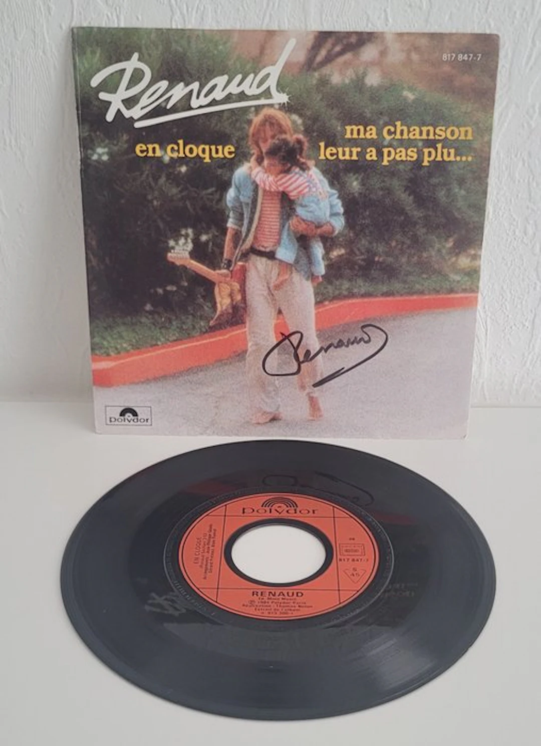 Renaud - Vinyl Record signed by Renaud with Beckett COA - Hand signed in person