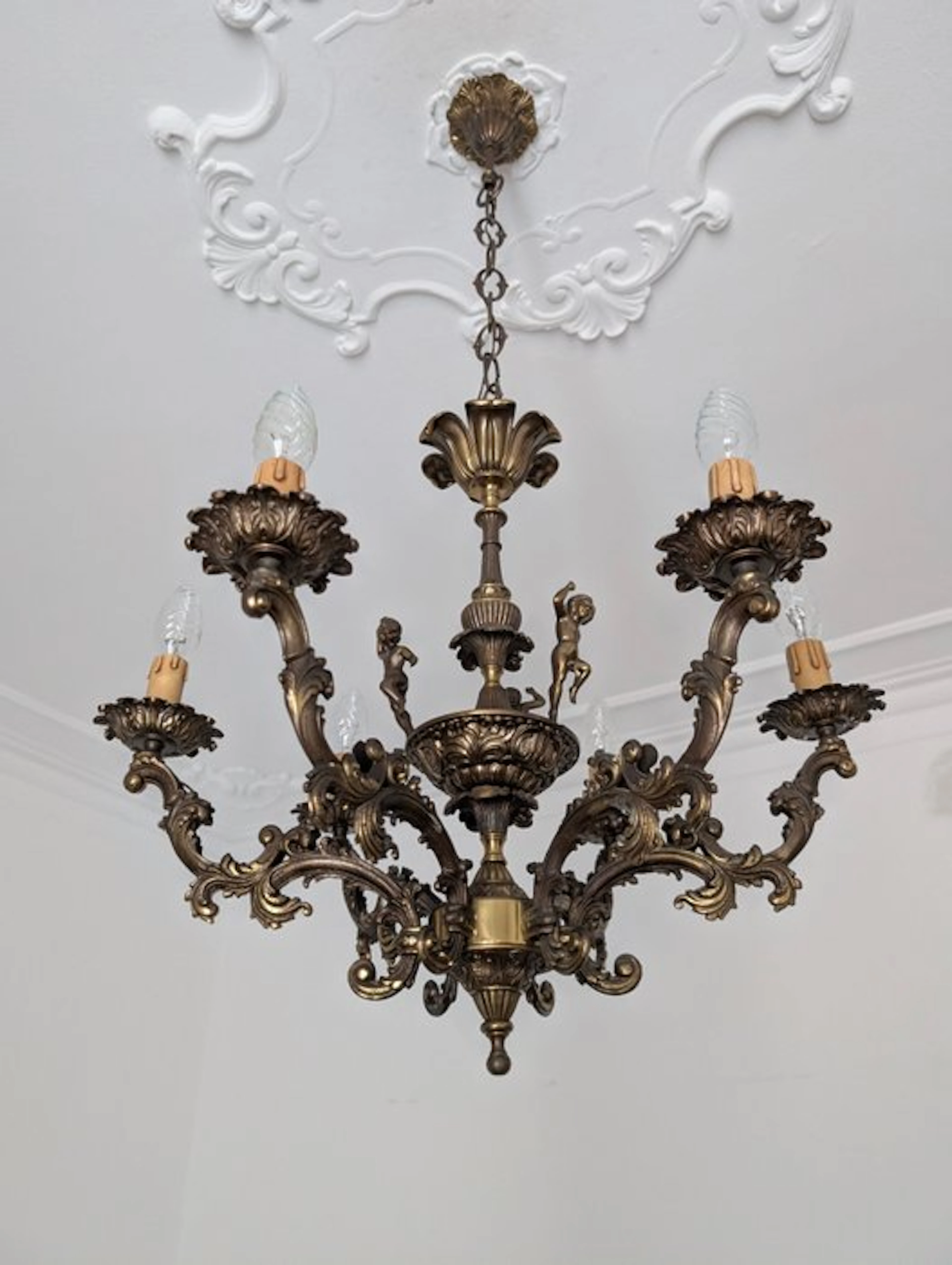 Chandelier - Bronze