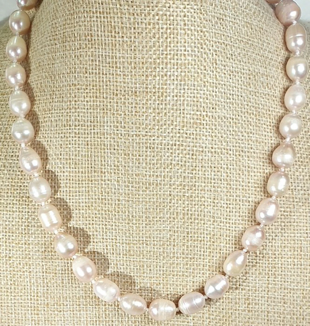 Natural pink freshwater pearls - Symbol of Purity - 925...