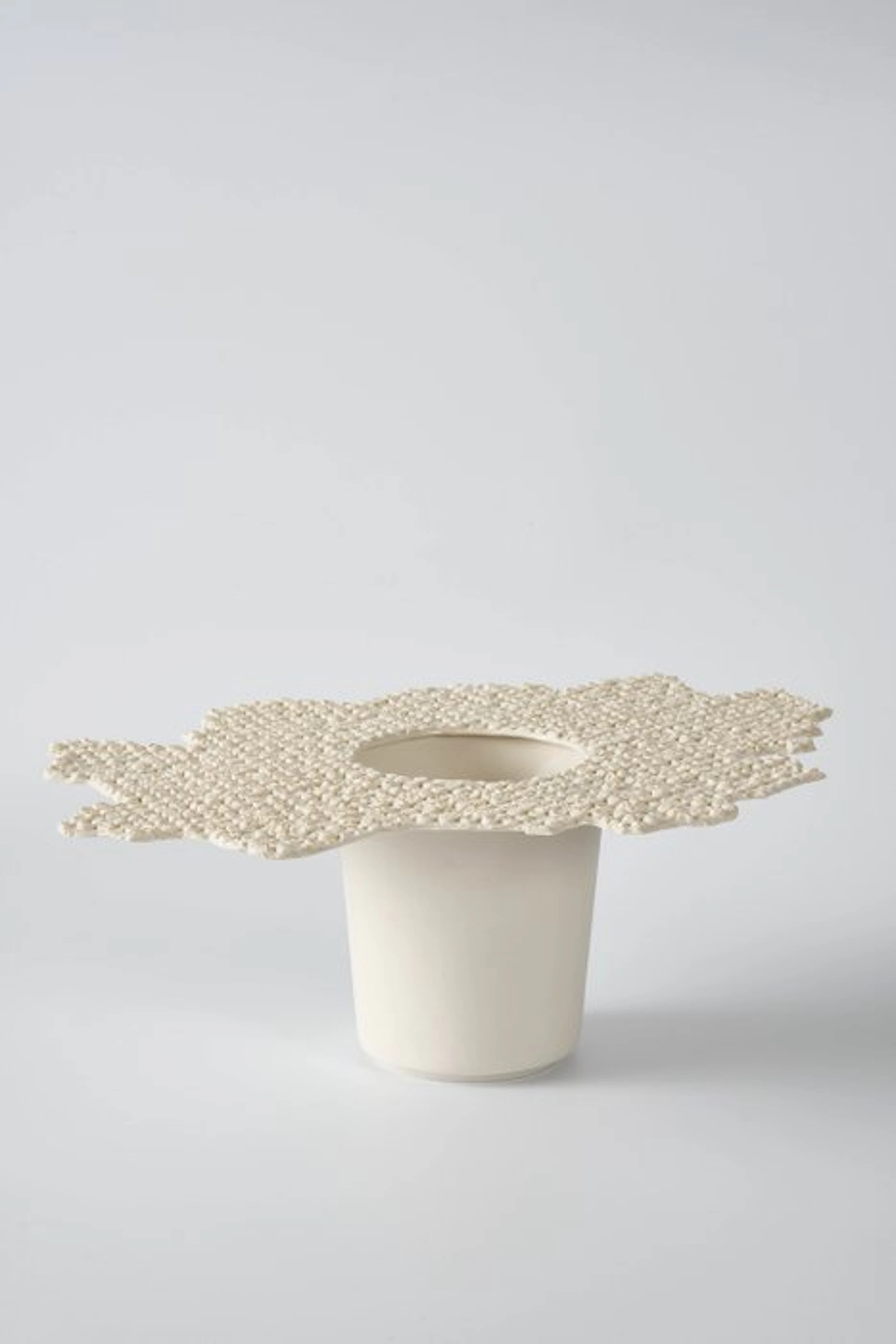 Essai Works - Vase - Essai Works 01 - Porcelain - Porcelain Wrap Collection