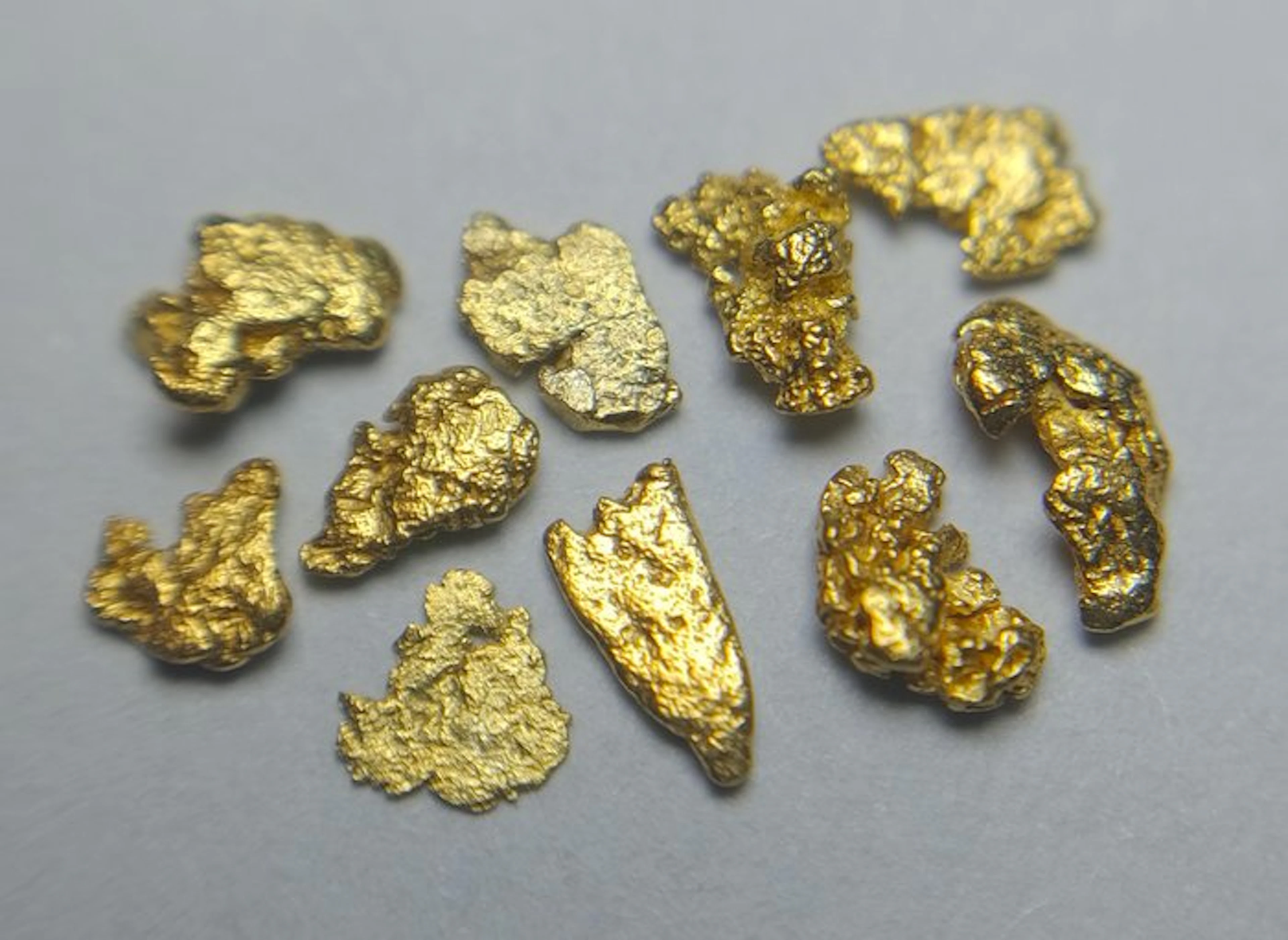 Very Beautiful Gold - Lot of 10 Natural Nuggets- 0.28 g