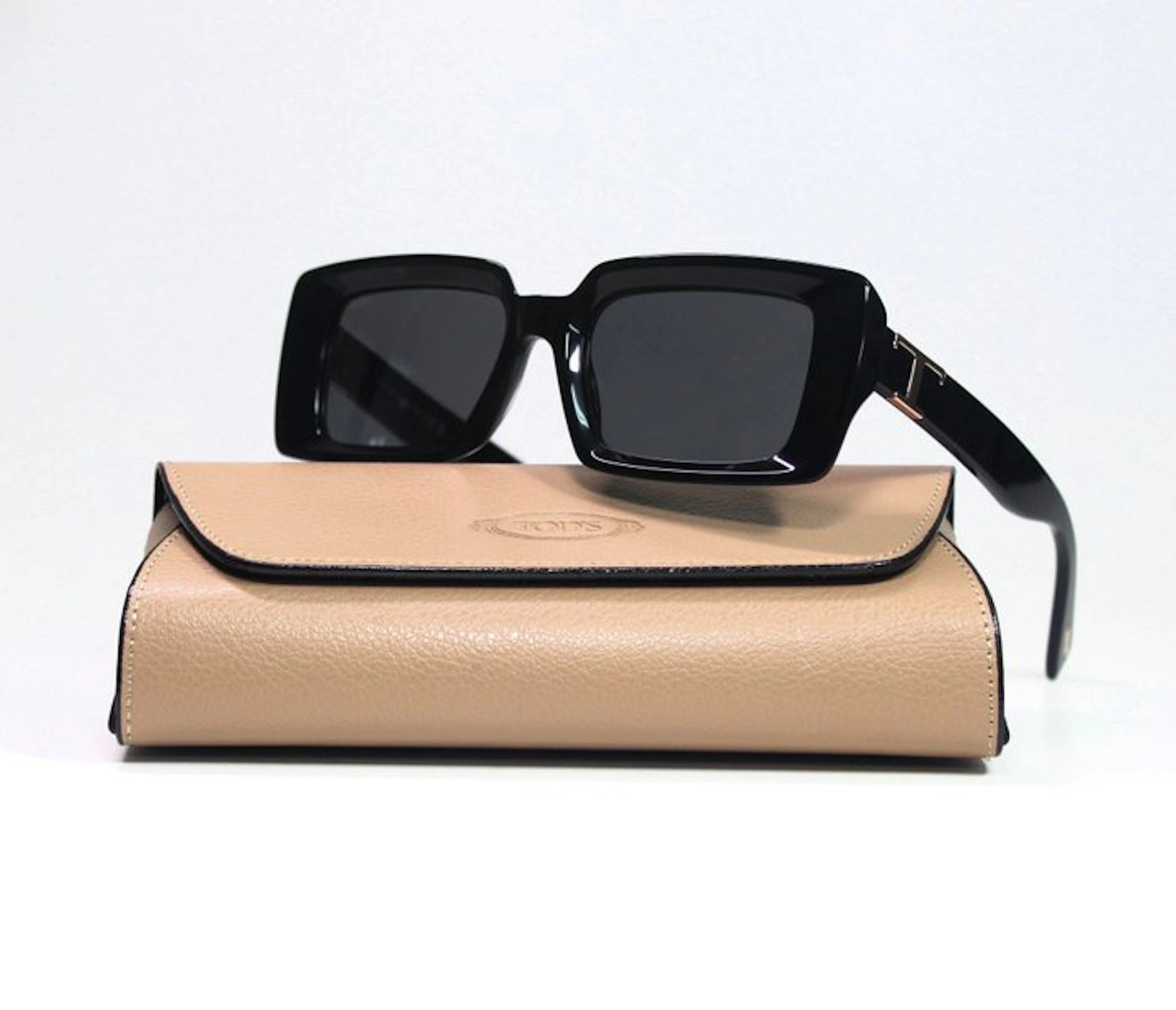 Other brand - Tod's - Sonnenbrille TO0366 01A - schwarz