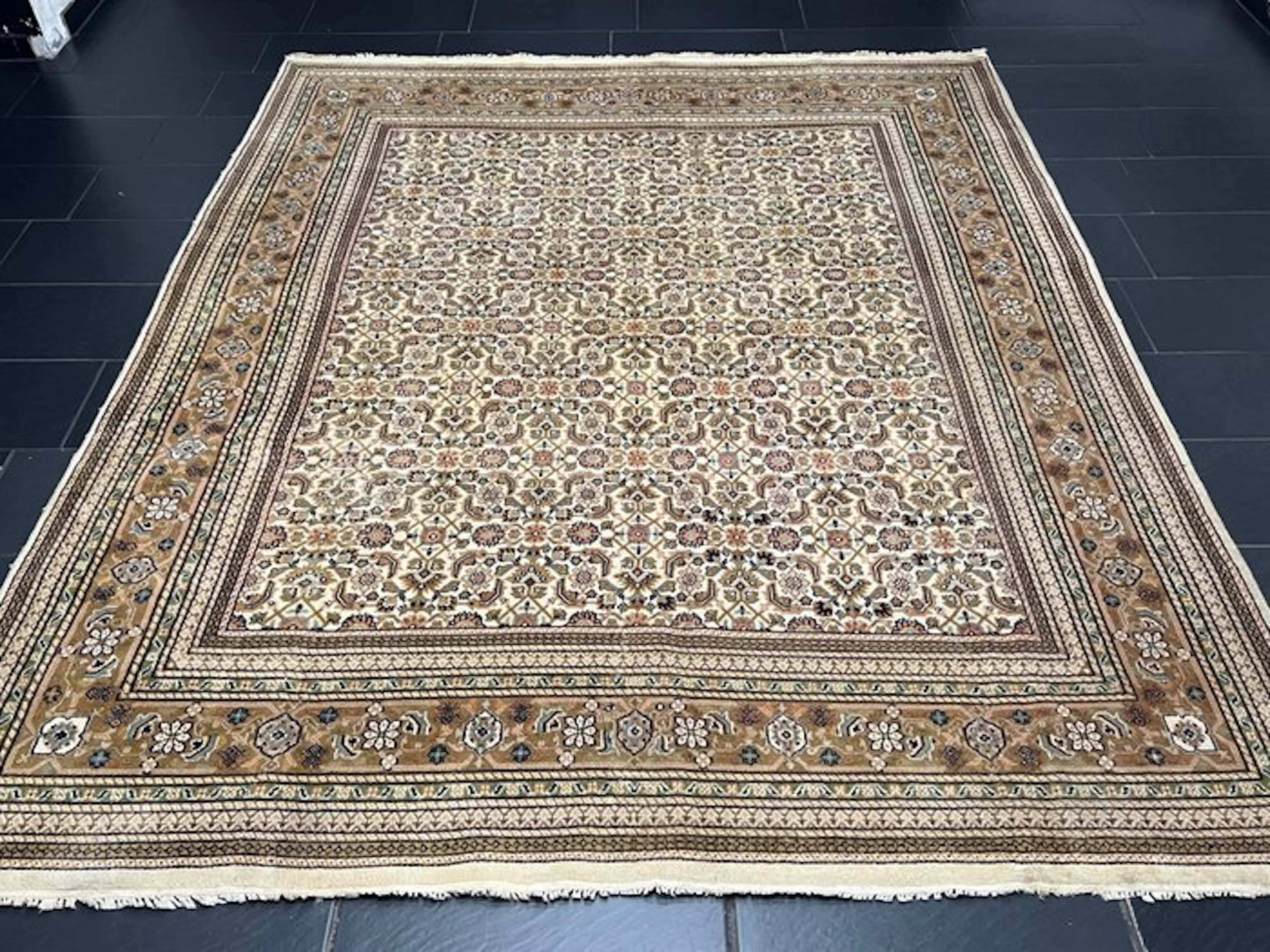 Tabriz - Rug - 290 cm - 245 cm
