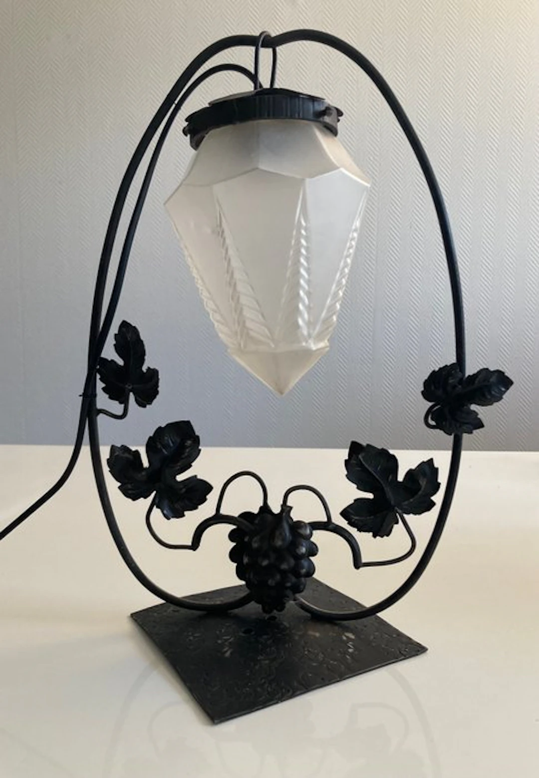 Table lamp - Wrought iron - Art nouveau & Art Deco
