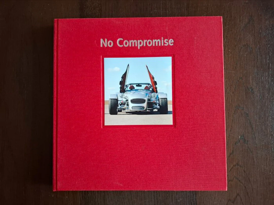 Book - Donkervoort - " No Compromise " - 2003