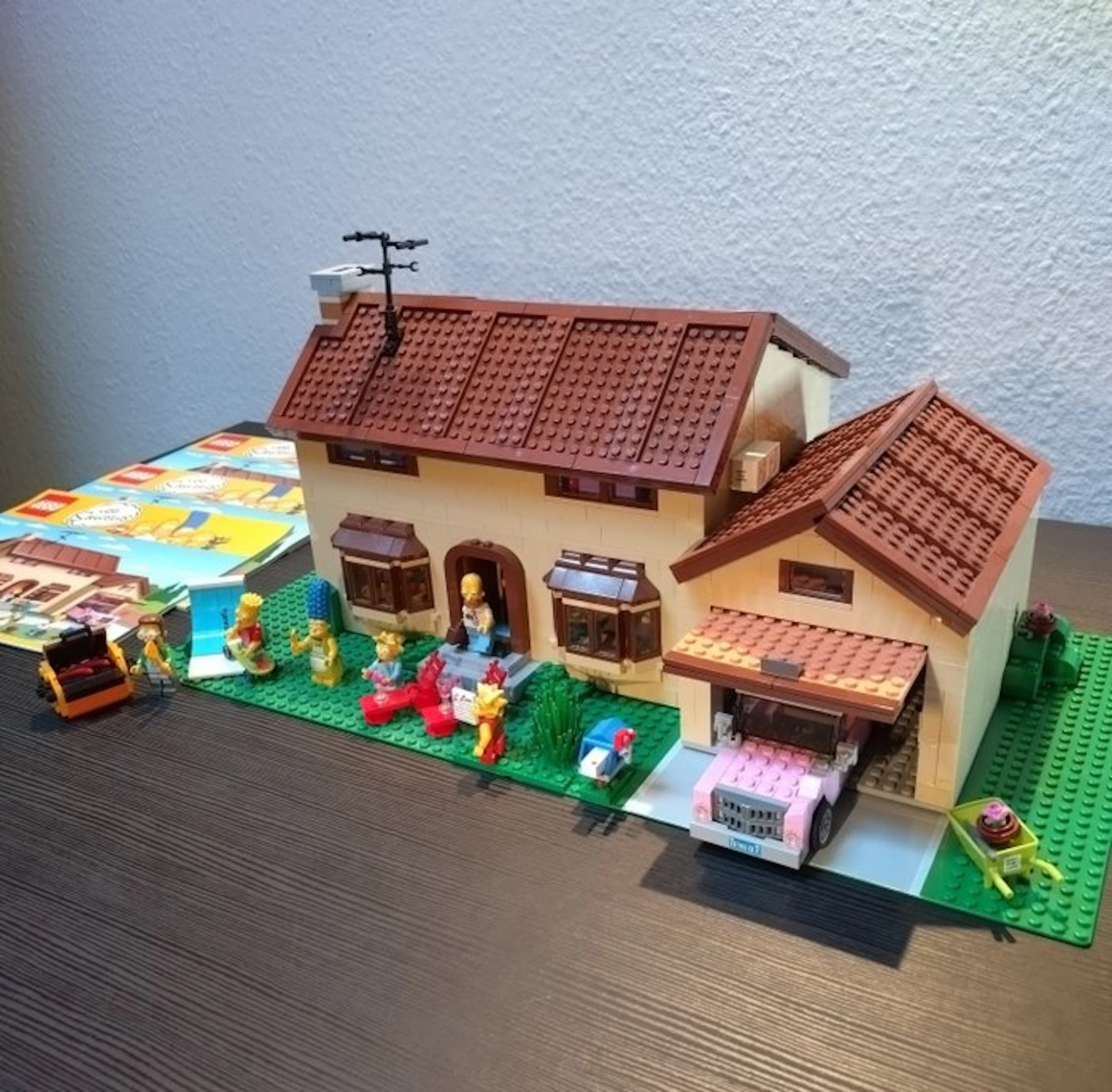 LEGO Set - 71006 - The Simpsons - The Simpsons House