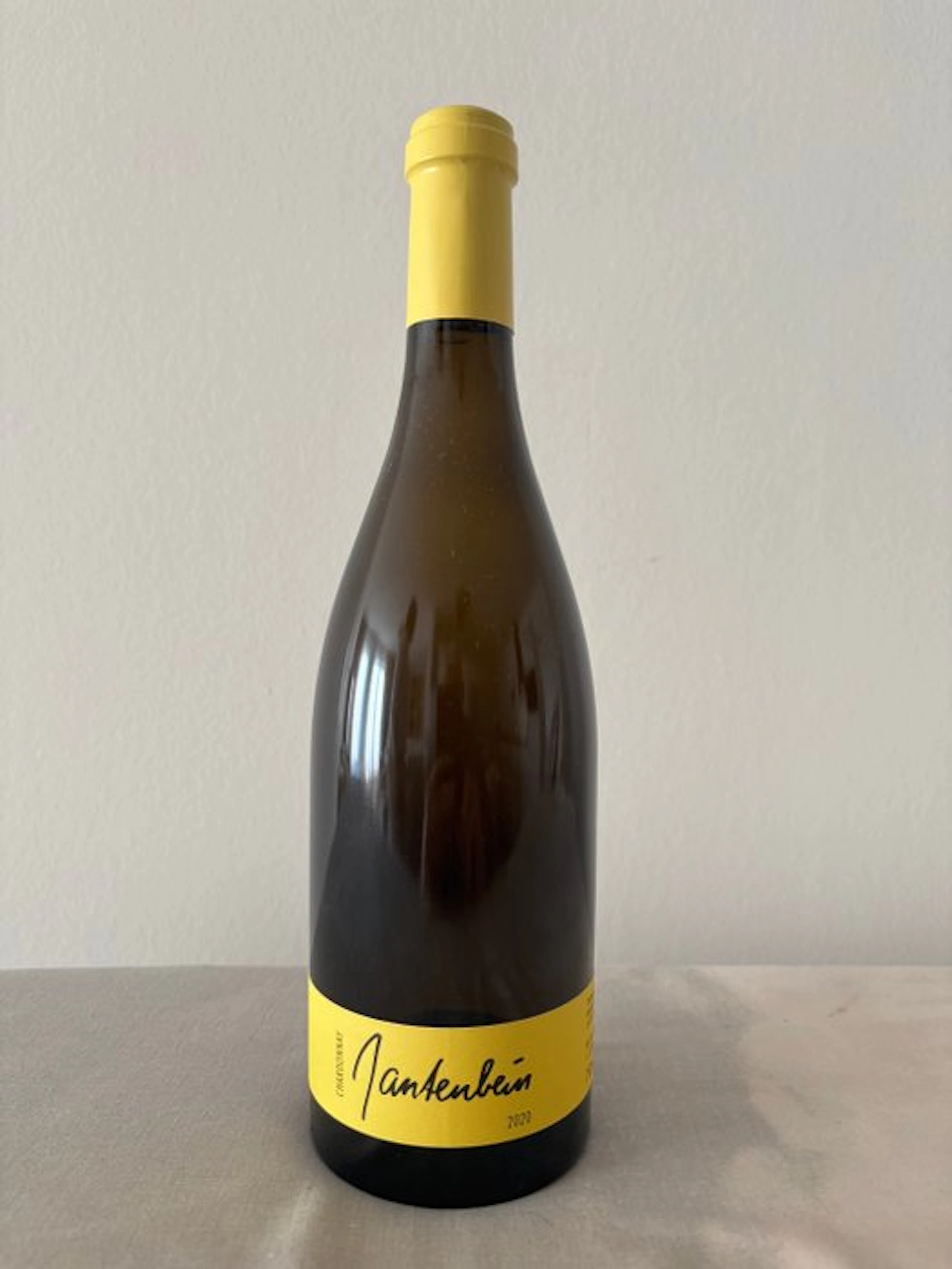 2020 Weingut Daniel & Marta Gantenbein Chardonnay...