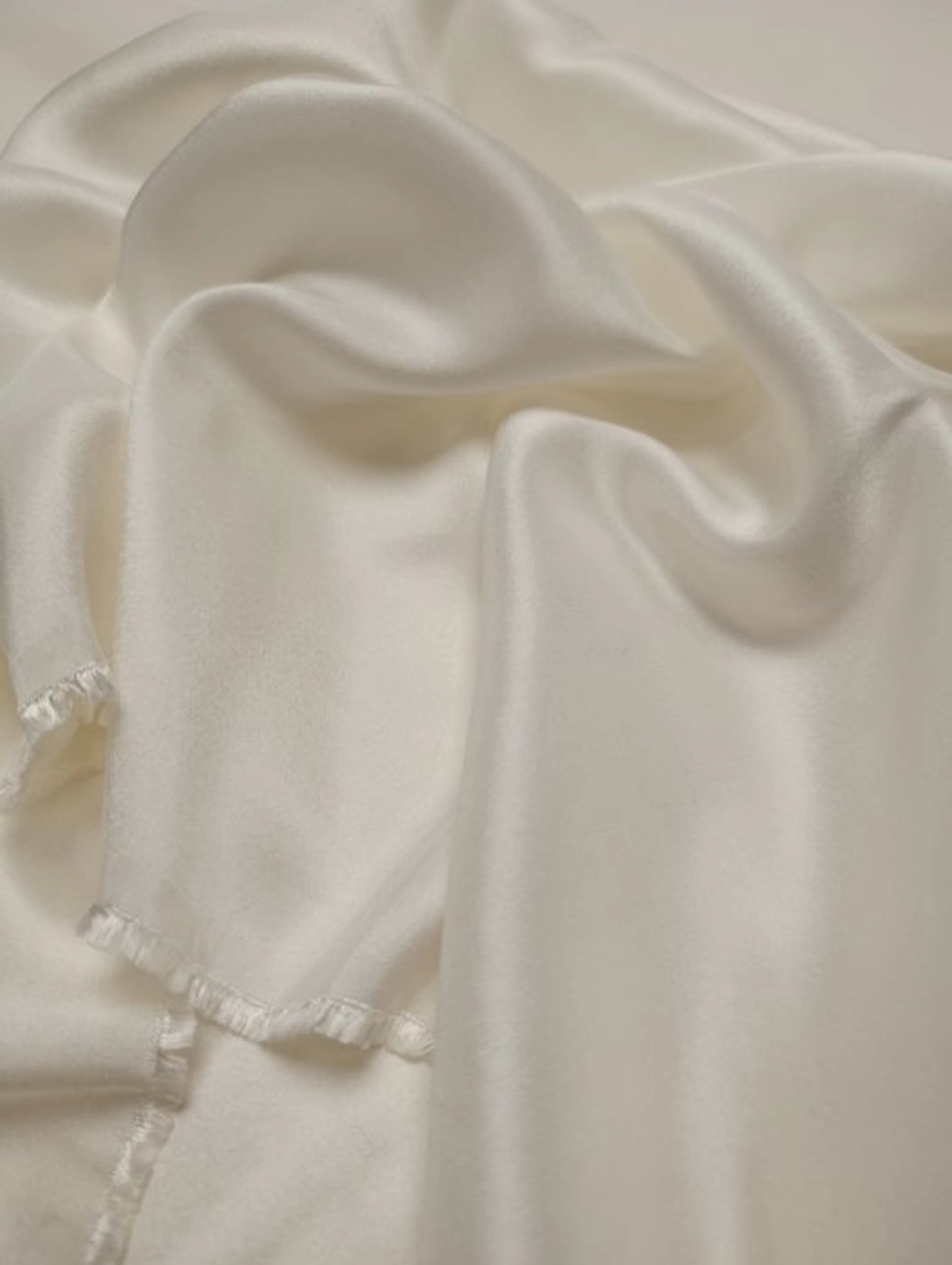 B680 - 500 x 140 cm - 100% Shantung di Pura Seta –...