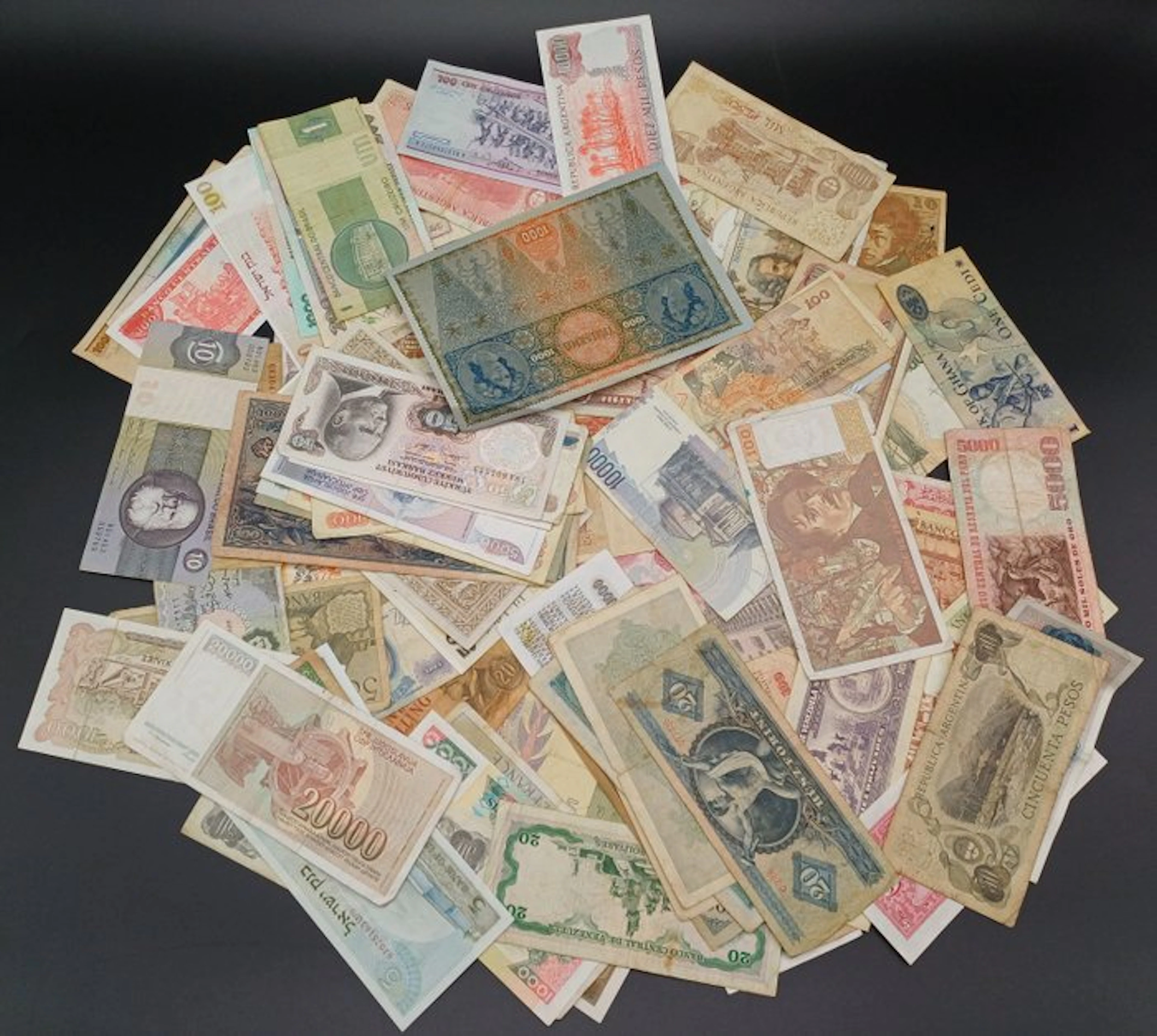World. - 100 Banknotes - Various Dates (No reserve price)