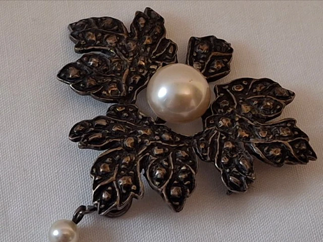 Silver - Brooch - Silver brooch pendant