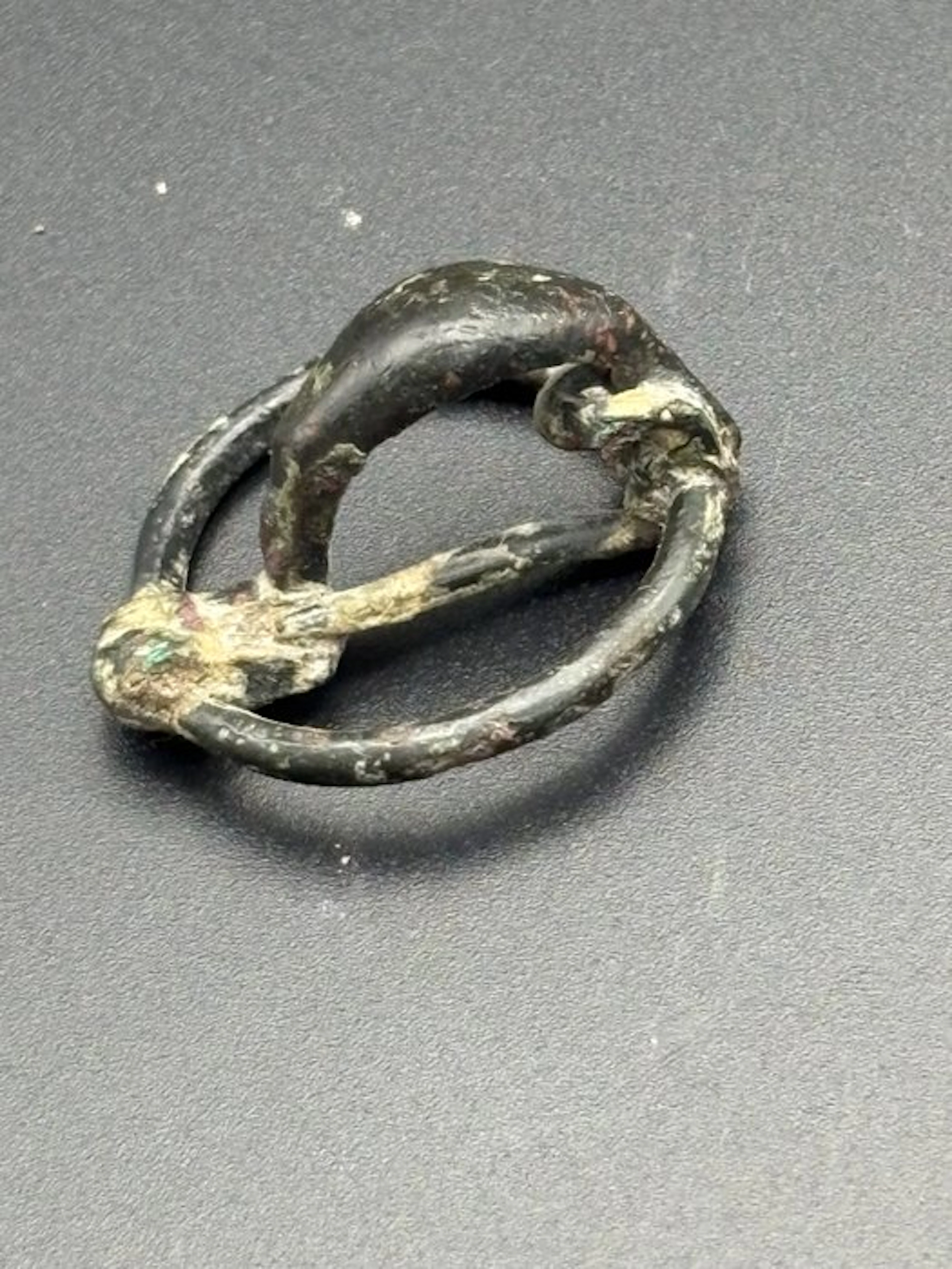 Antigua Bronze Bronze Celtiberian annular fibula — 4th–1st centuries BCE