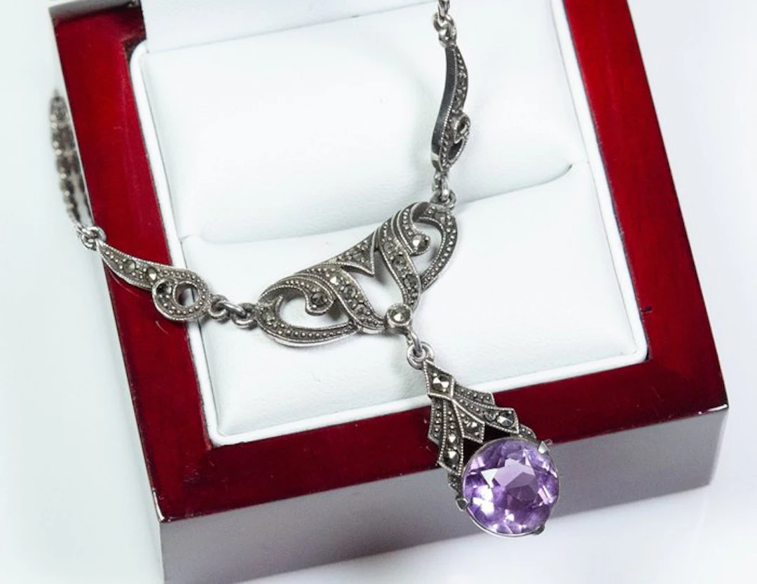 - 935 silver - natural amethyst - marcasite - Necklace with pendant