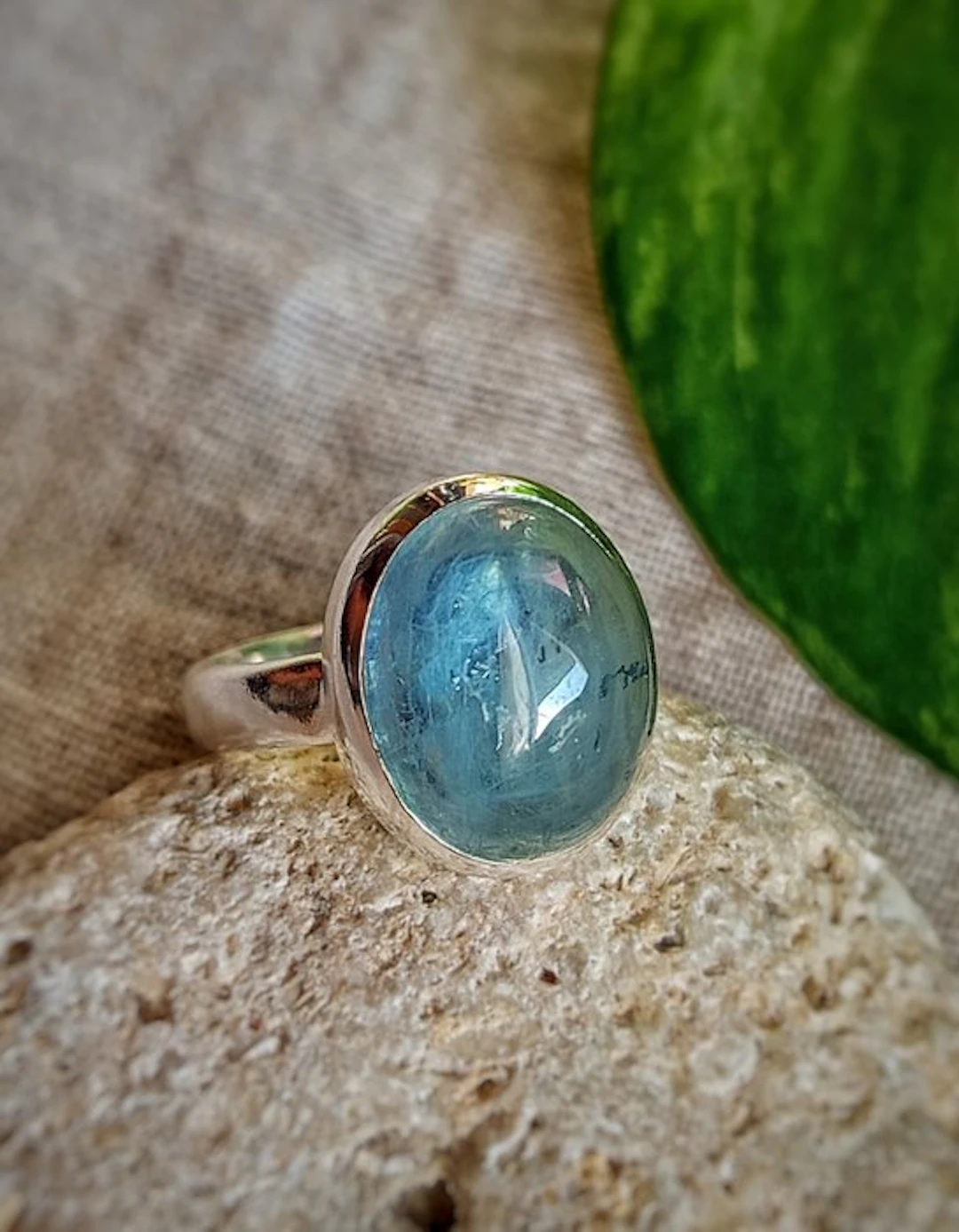 Wonderful ring in 925 silver with top-quality Aquamarine