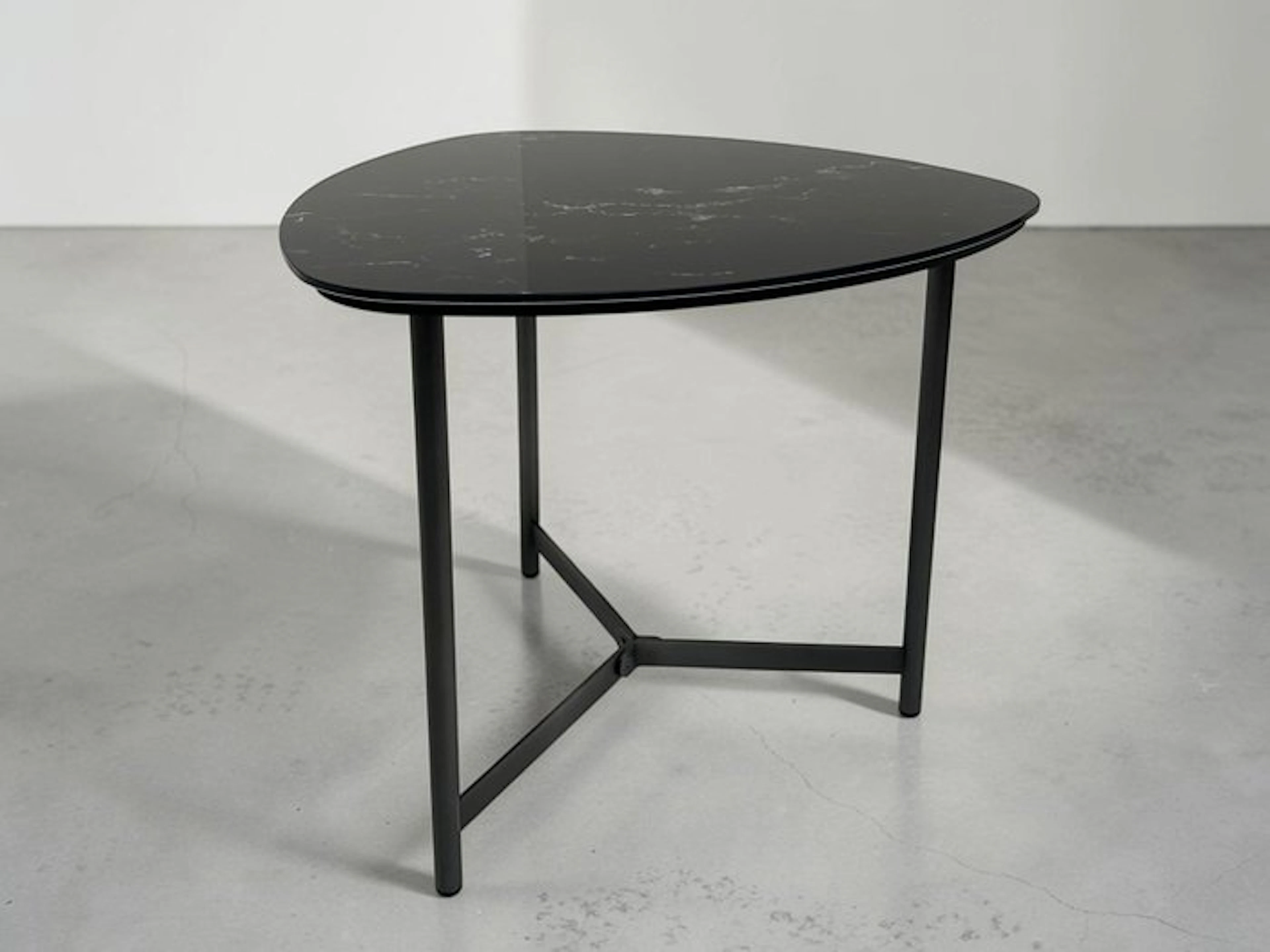Maconi - Side table - My lord - "NEW" painted metal / printed glass