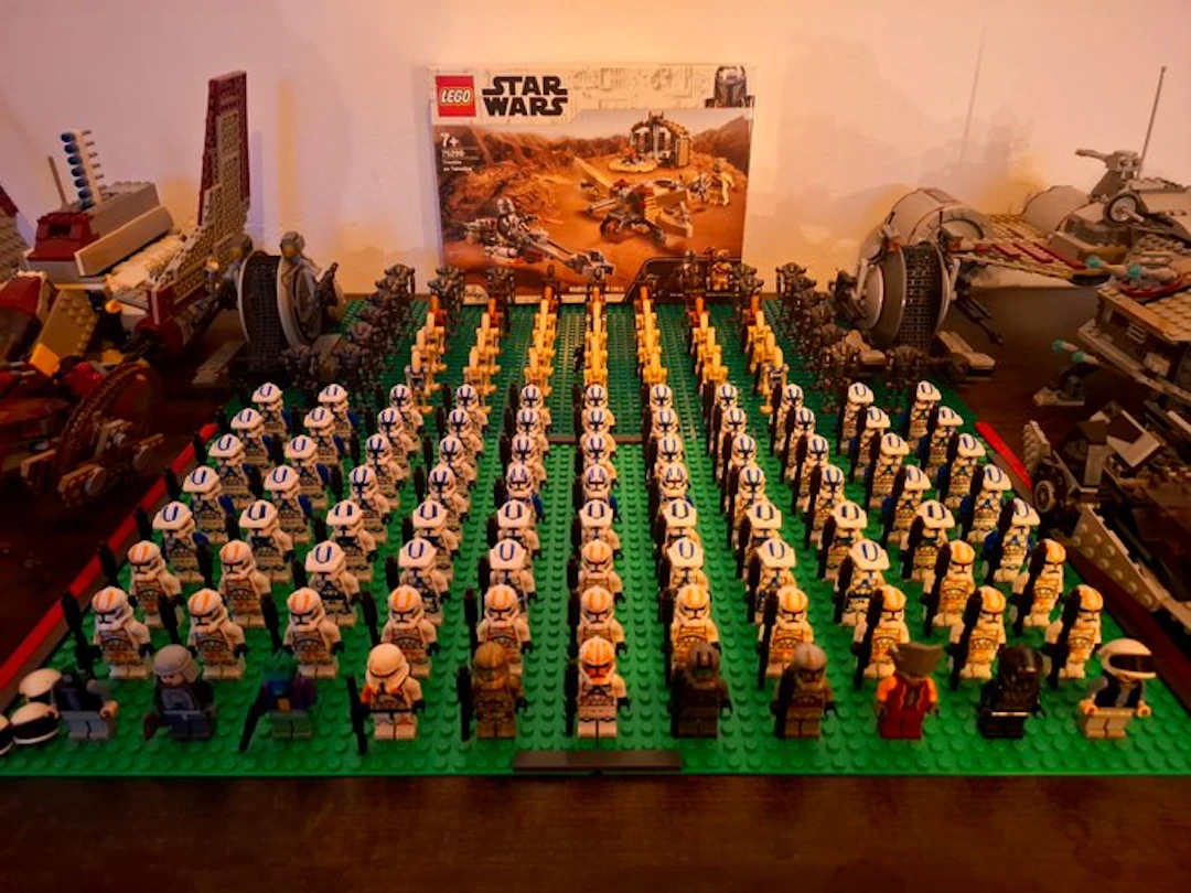 LEGO Set - Star Wars - Vehicles & Minifigures Collection