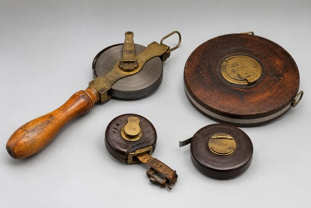Vier antieke meetlinten – Chesterman Sheffield – Messing