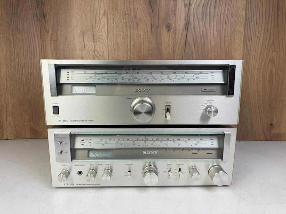 Sony - STR-212L Receiver - ST-212L Tuner Stereo set