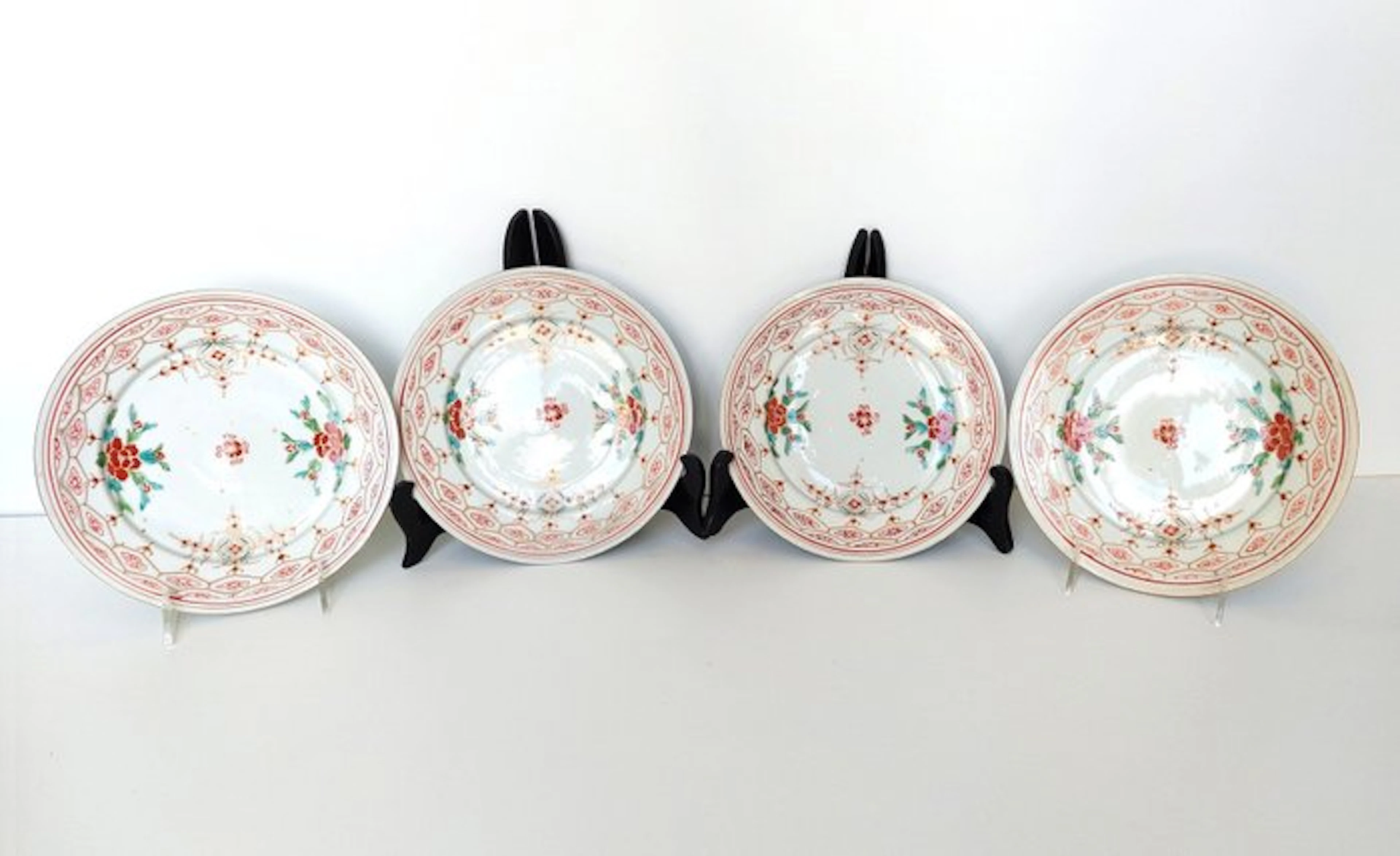 Four Arita porcelain plates - Porcelain - Marked...