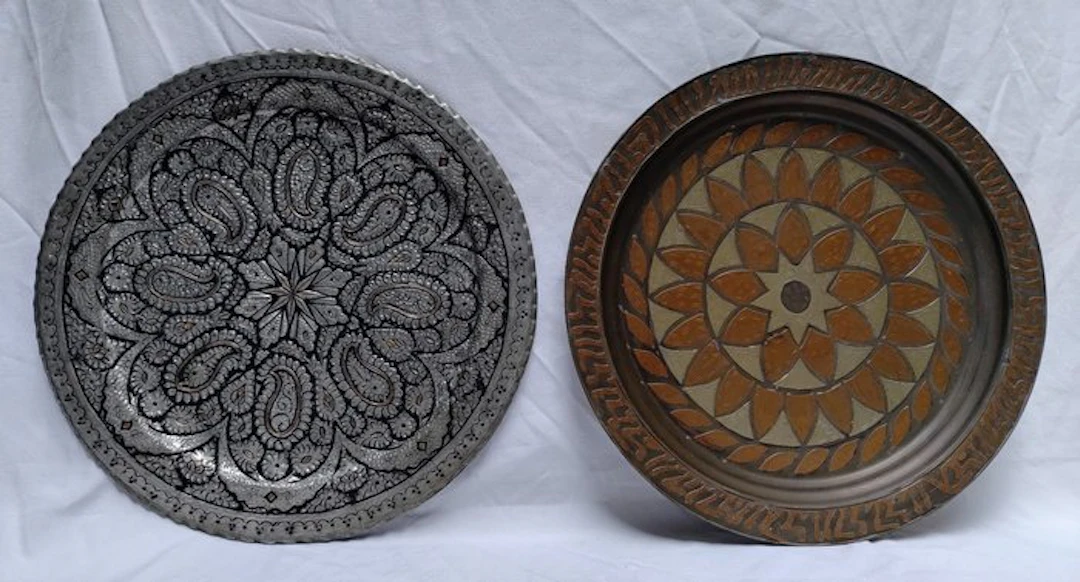 Two Elaborate Platters - Brass - Silvered copper - Middle East - 20th century
