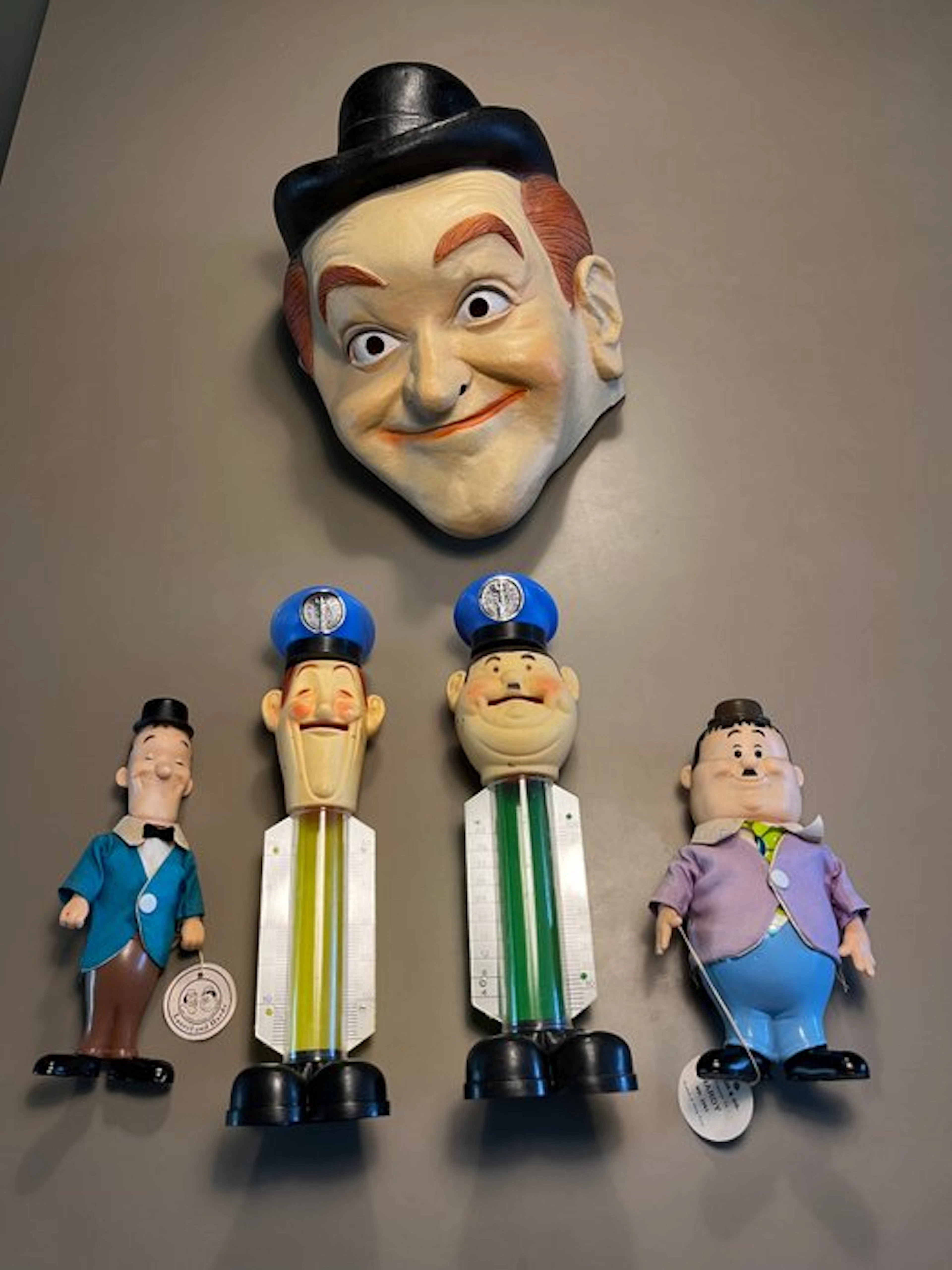 R. Dakin & Co. - Laurel and Hardy - Laurel and Hardy set - Hong Kong