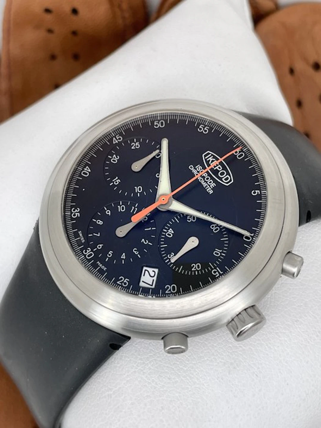 Ikepod - Isopode Chronograph Automatic By Marc Newson...