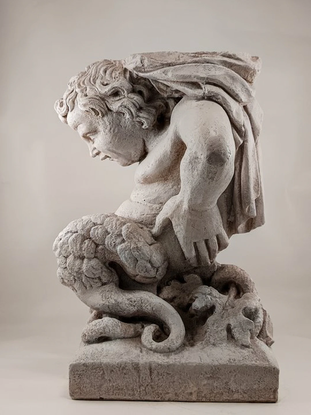Sculpture, Piedistallo con Tritone - 28 cm - Plaster