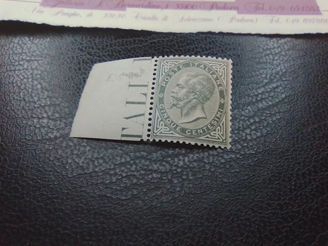 Italy 1863 - 5c Gray-Green De La Rue Vittorio Emanuele II perforated