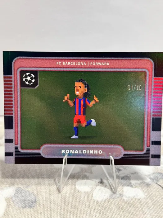 2025/26 Topps UCC Flagship Ronaldinho 8-bit Shots Insert... | Barnebys